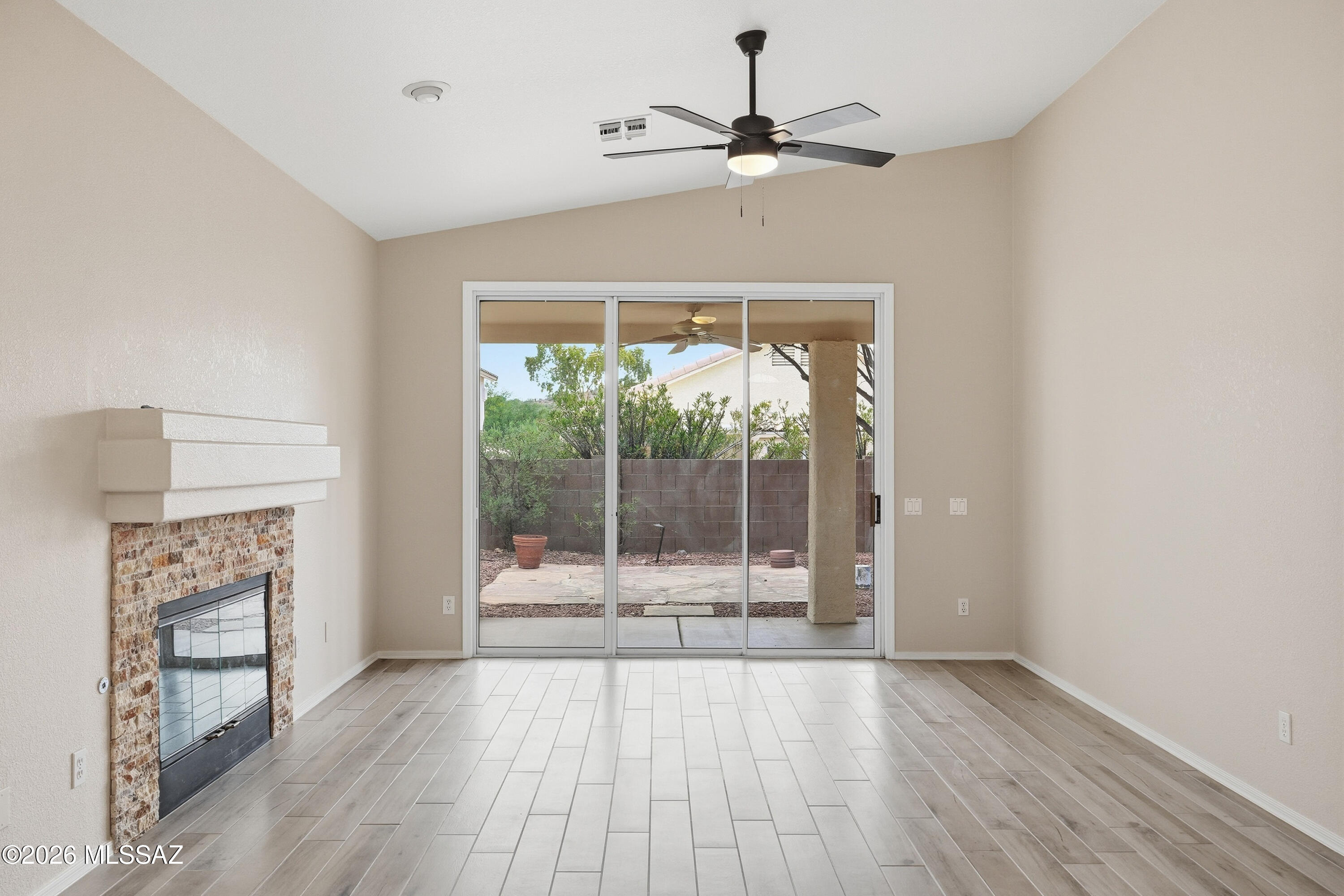 Encanto Canyon (1-85) - Residential