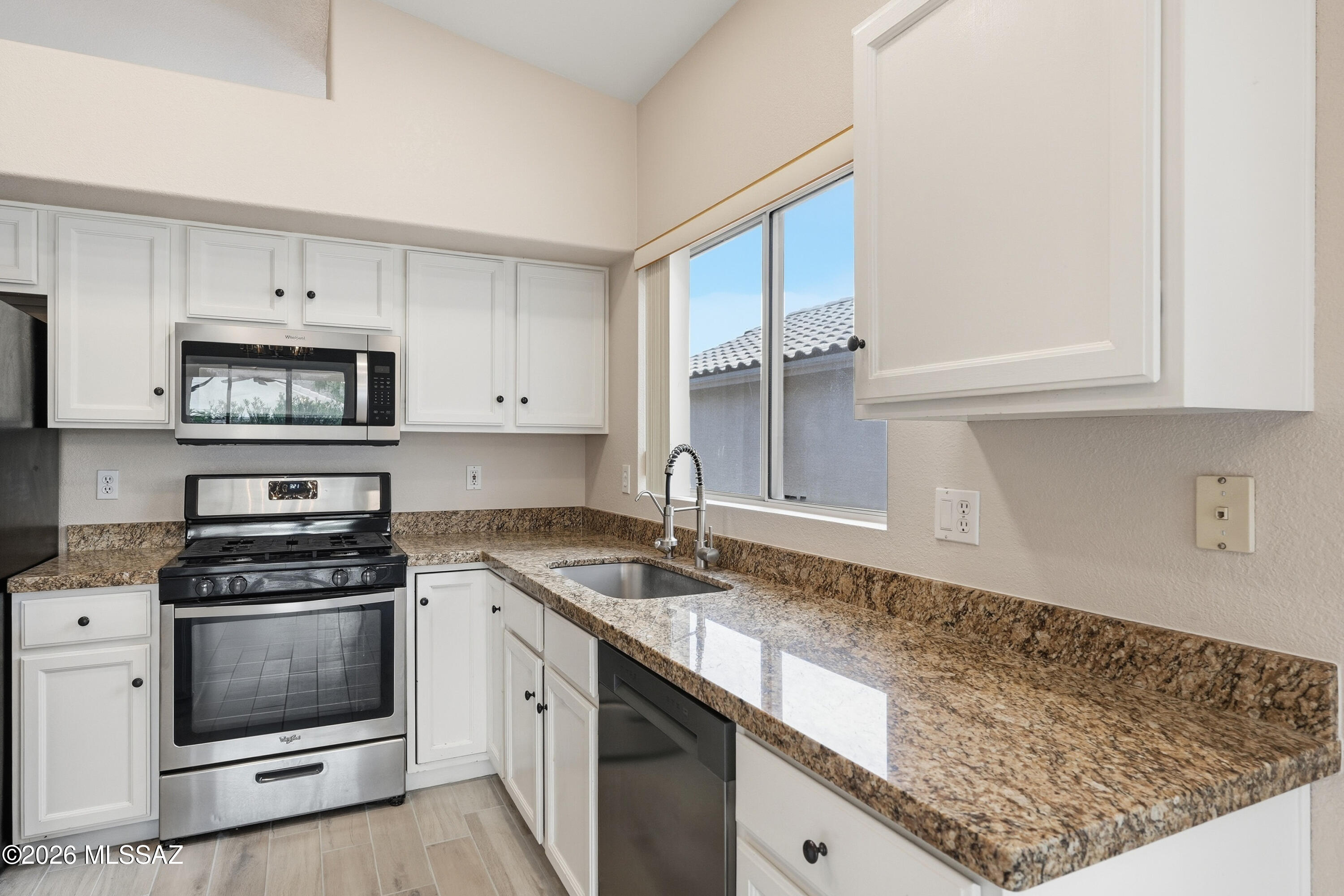 Encanto Canyon (1-85) - Residential
