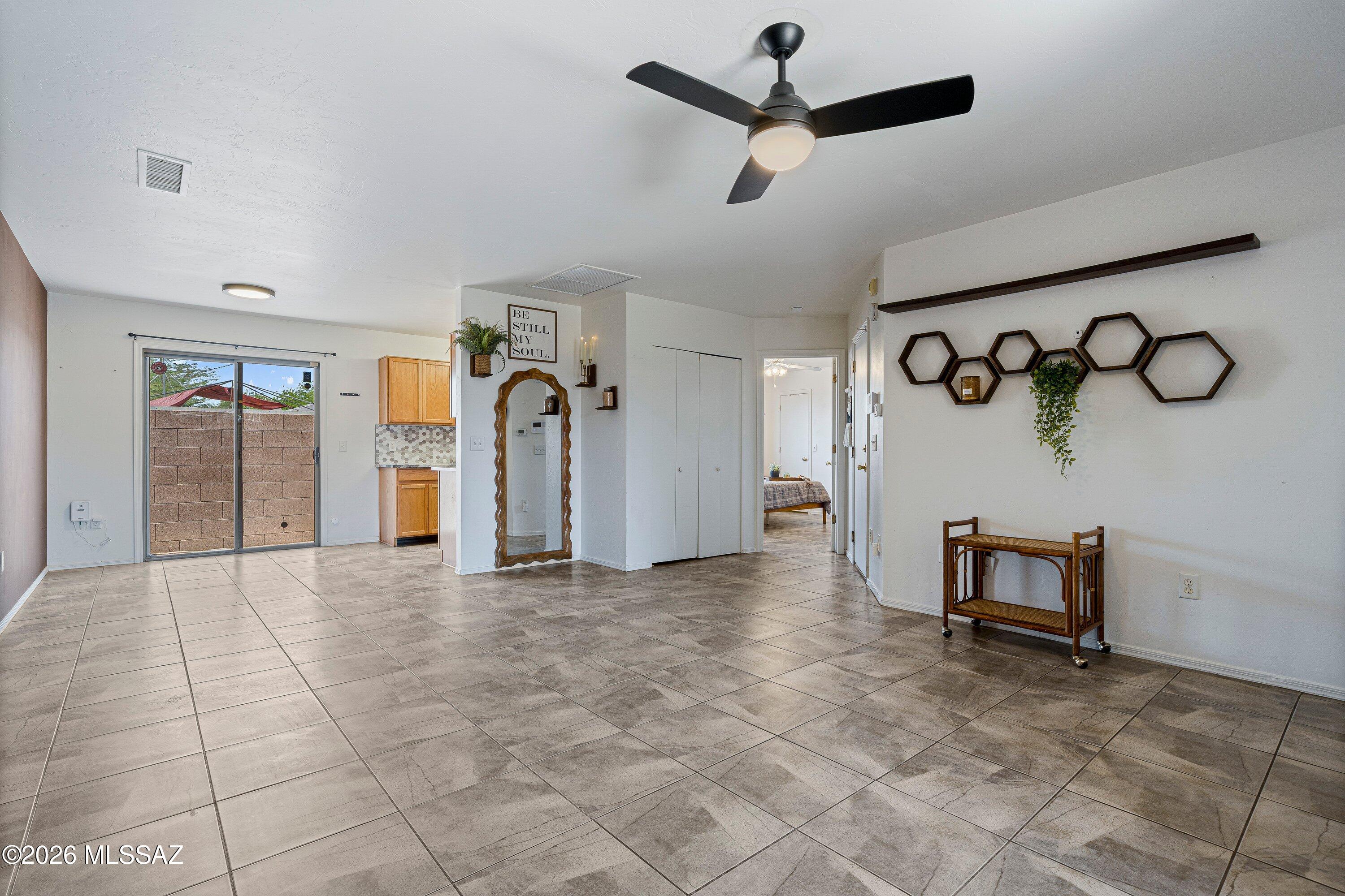 Catalina Poultry Acres NO 4 - Residential