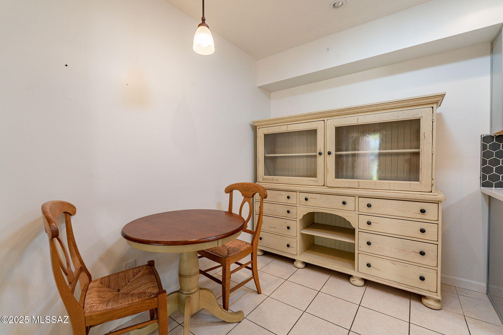 Colonia Verde (1-12) - Residential