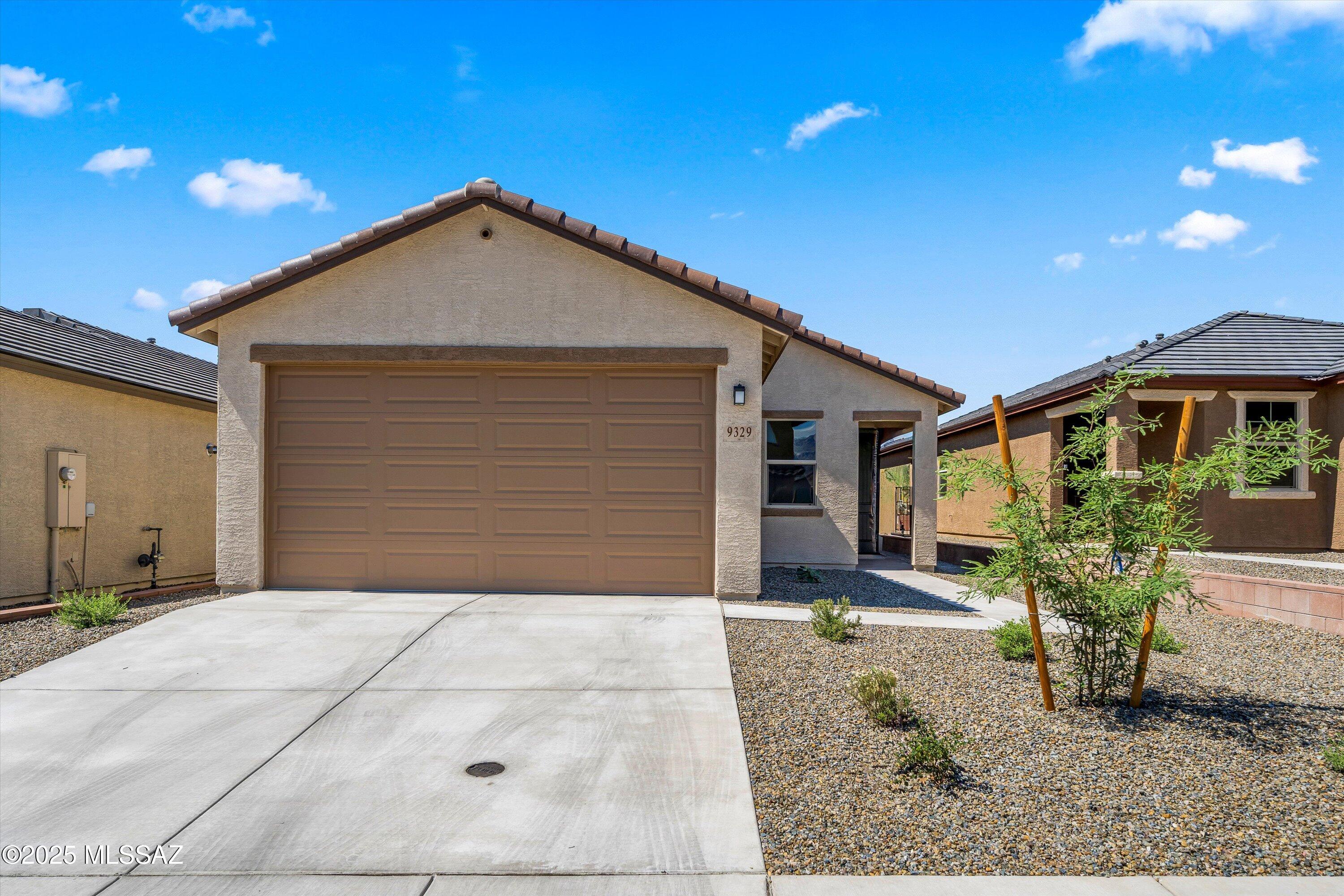 Vista Del Oro (1-108) - Residential