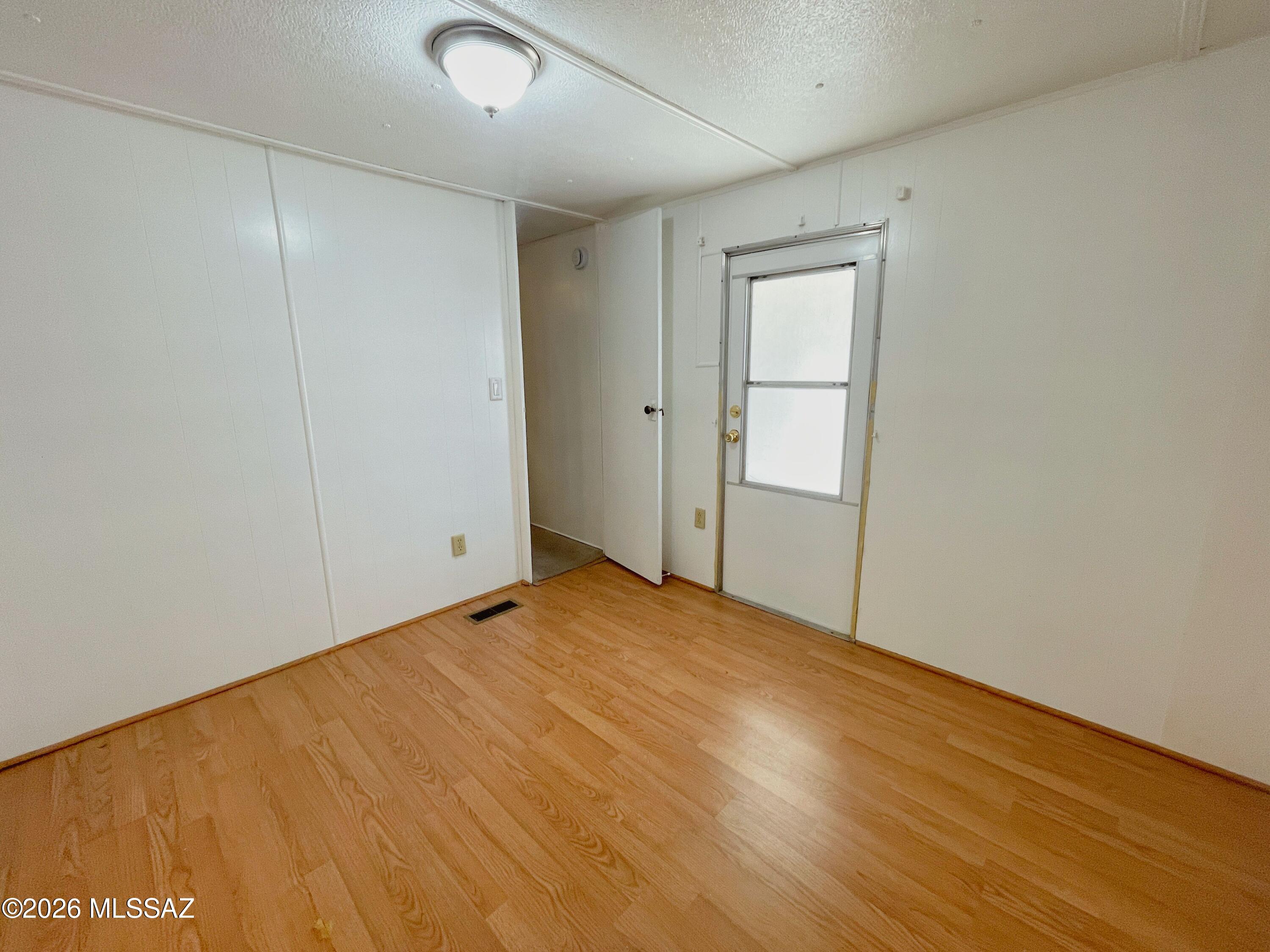 Tucson Estates (1-192) - Residential Lease