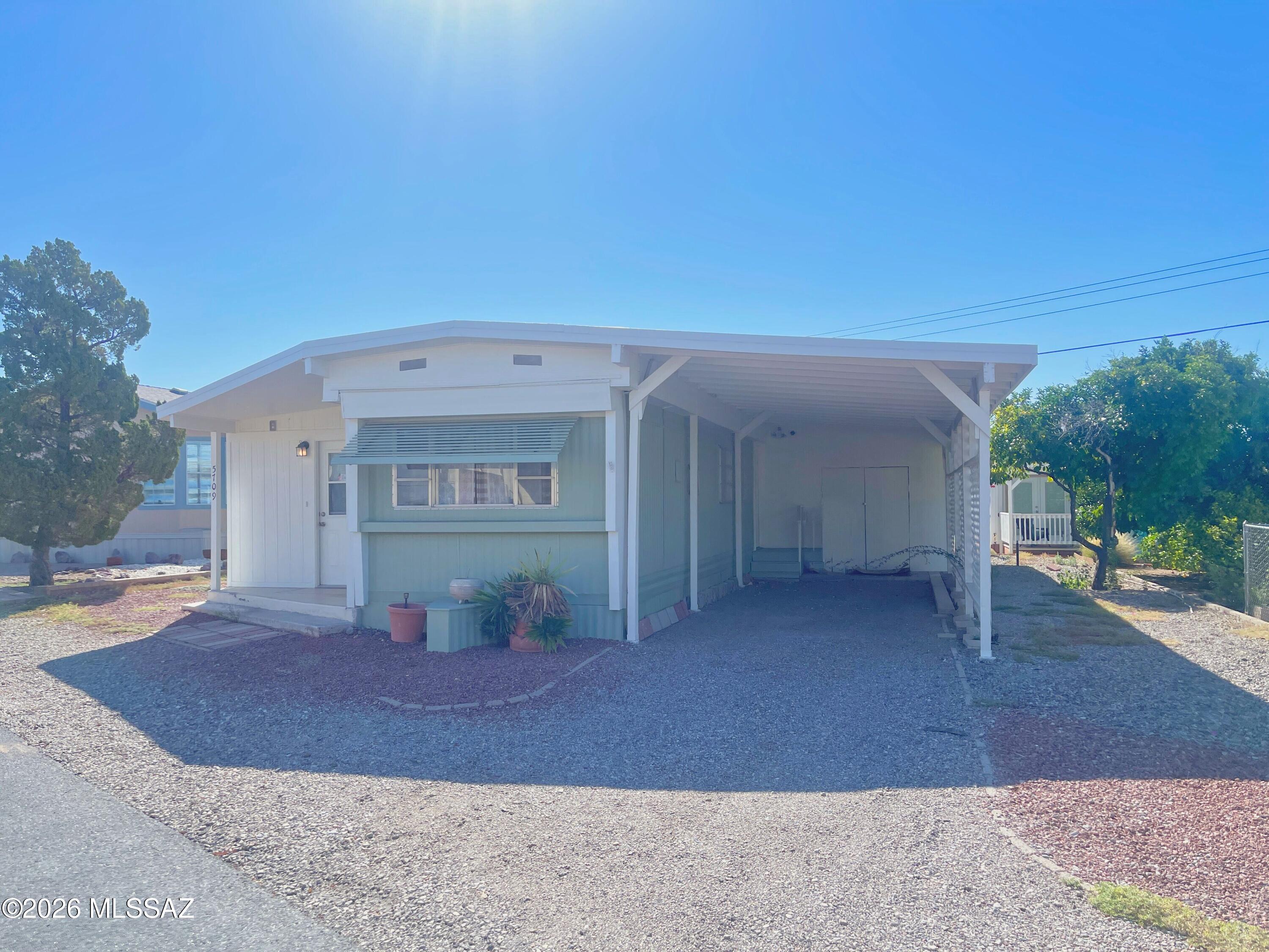 Tucson Estates (1-192) - Residential Lease