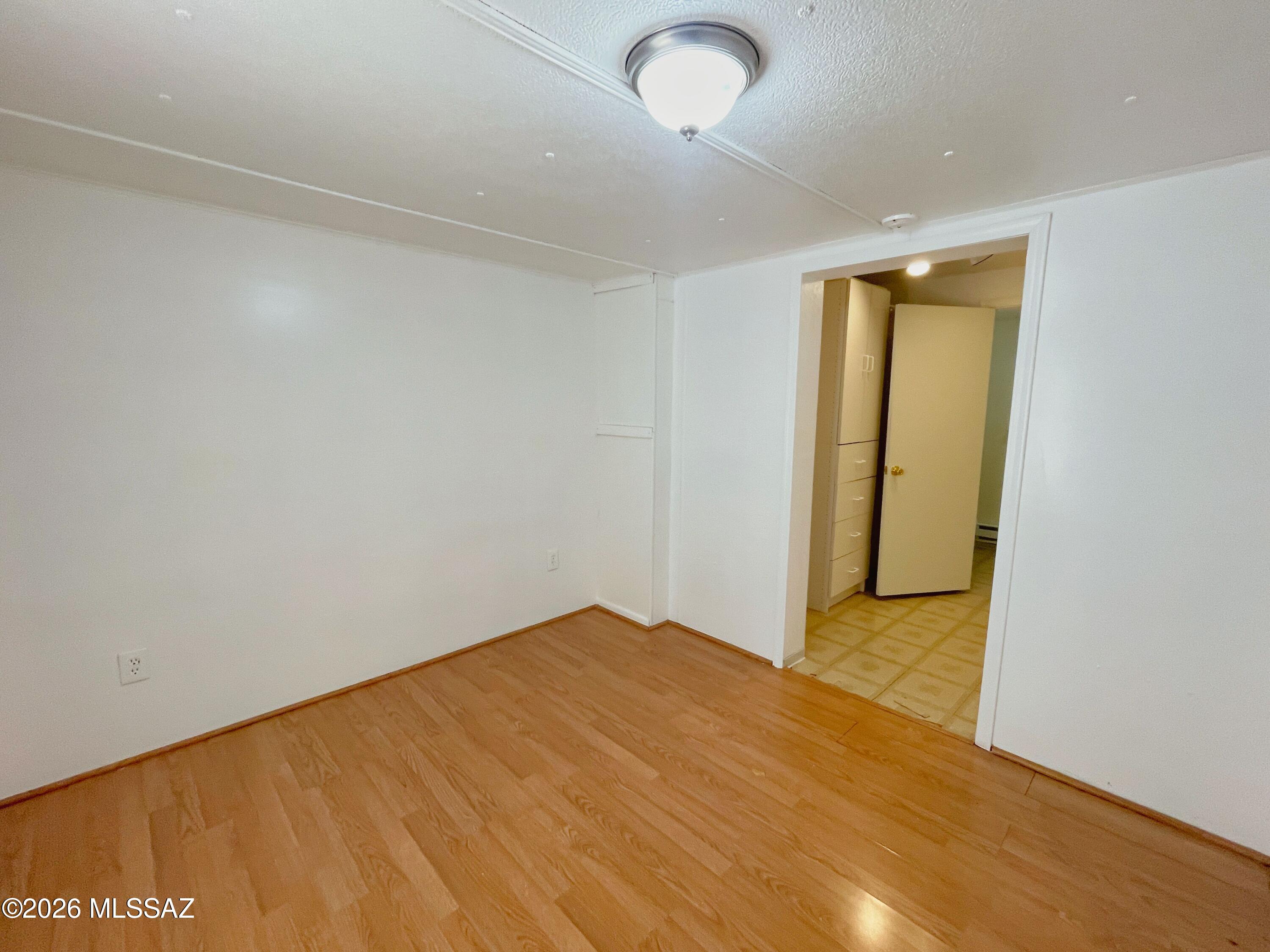 Tucson Estates (1-192) - Residential Lease