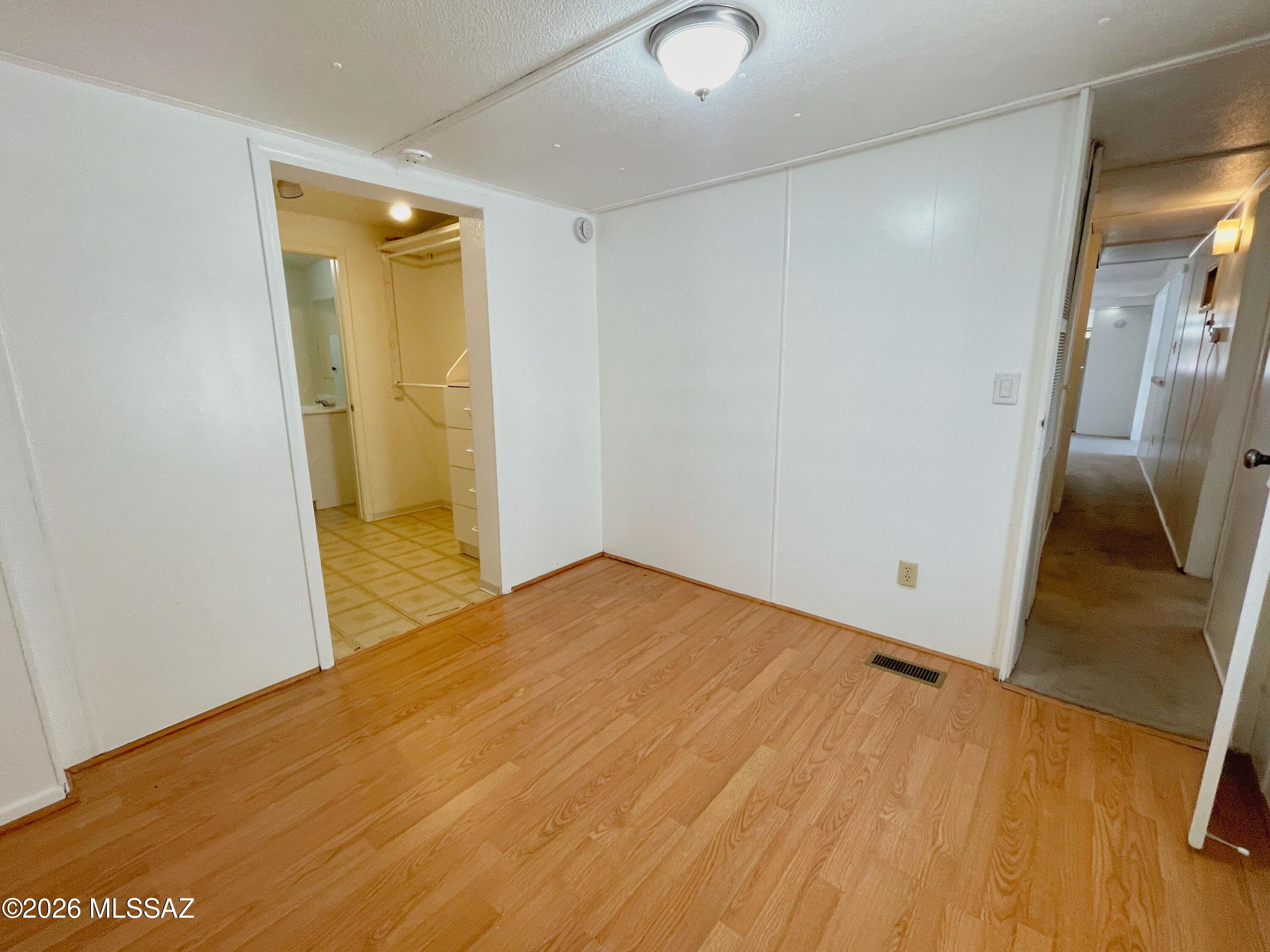 Tucson Estates (1-192) - Residential Lease