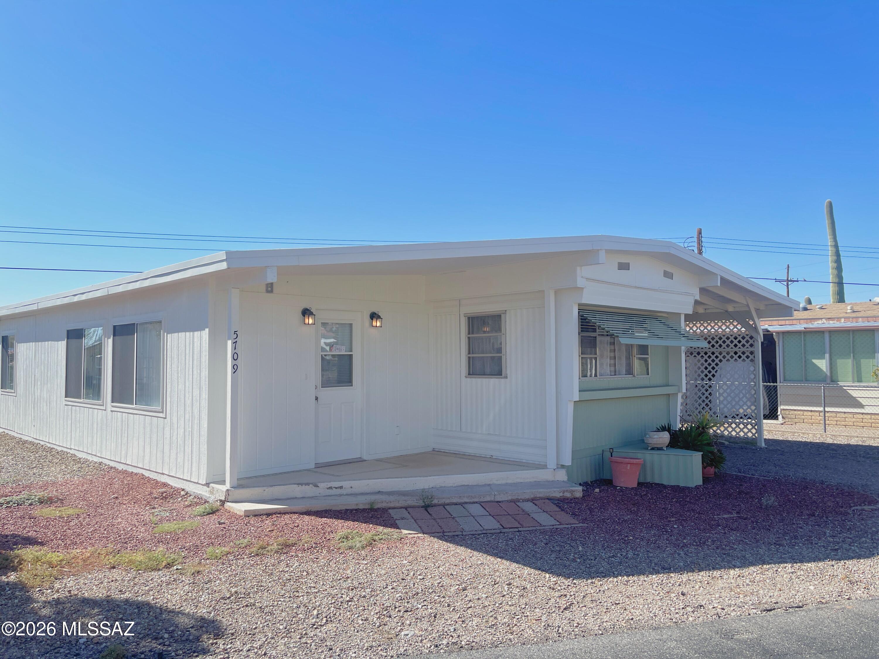 Tucson Estates (1-192) - Residential Lease