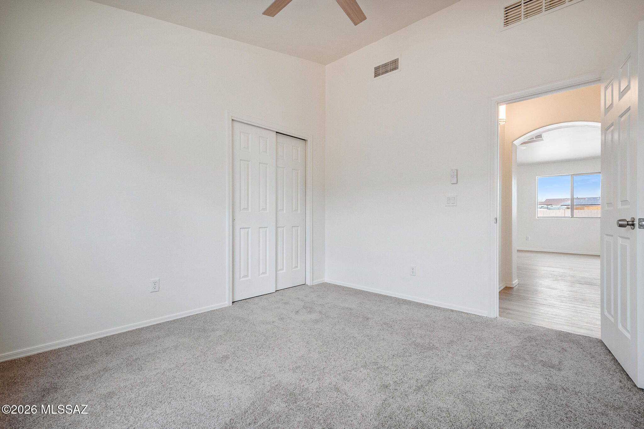 Mission West (1-370) - Residential