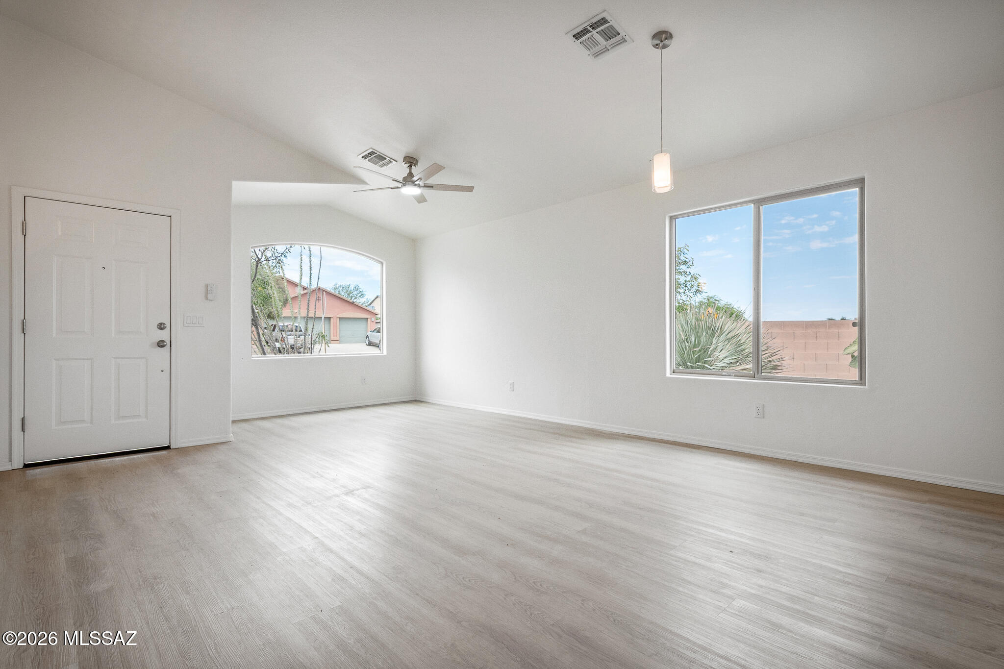 Mission West (1-370) - Residential