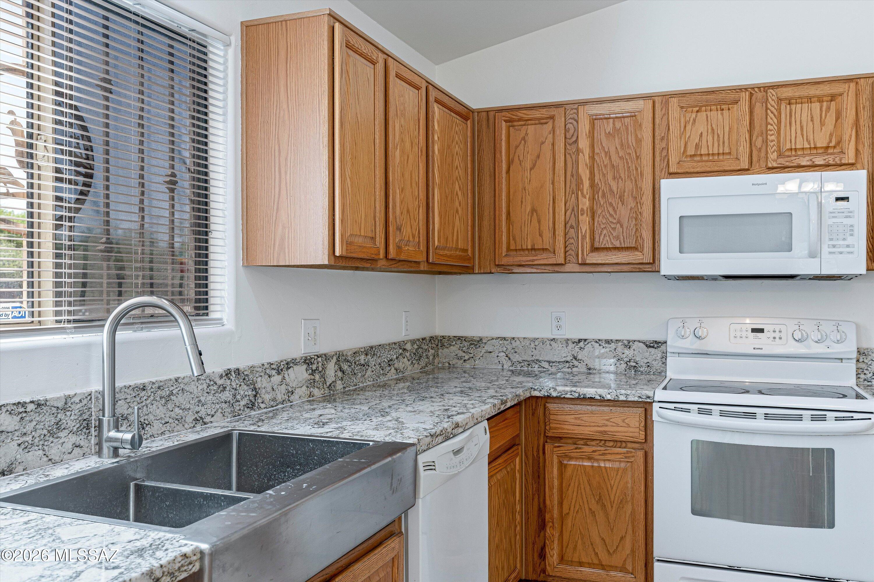 Desert Point Estates (1-76) - Residential