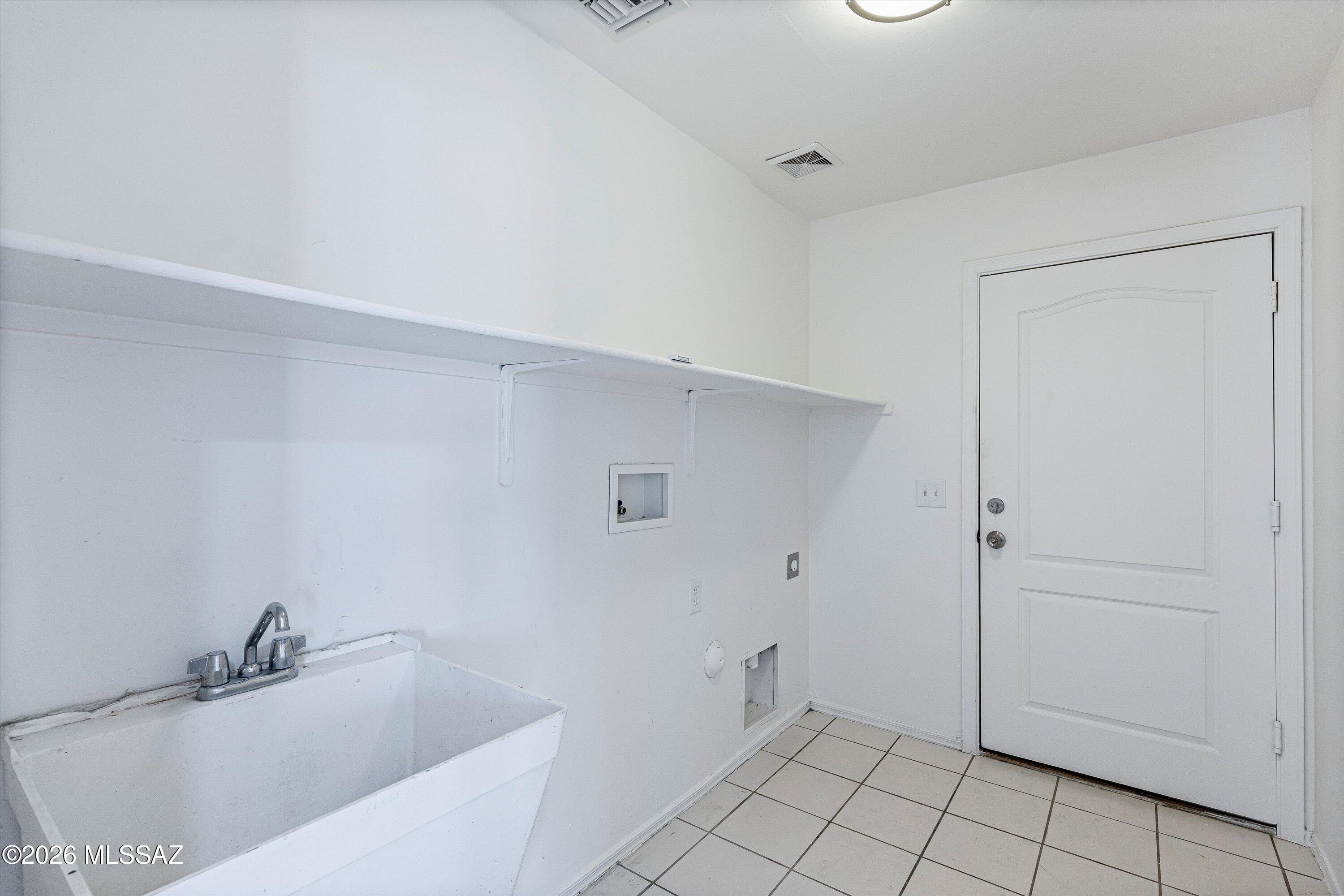 Desert Point Estates (1-76) - Residential