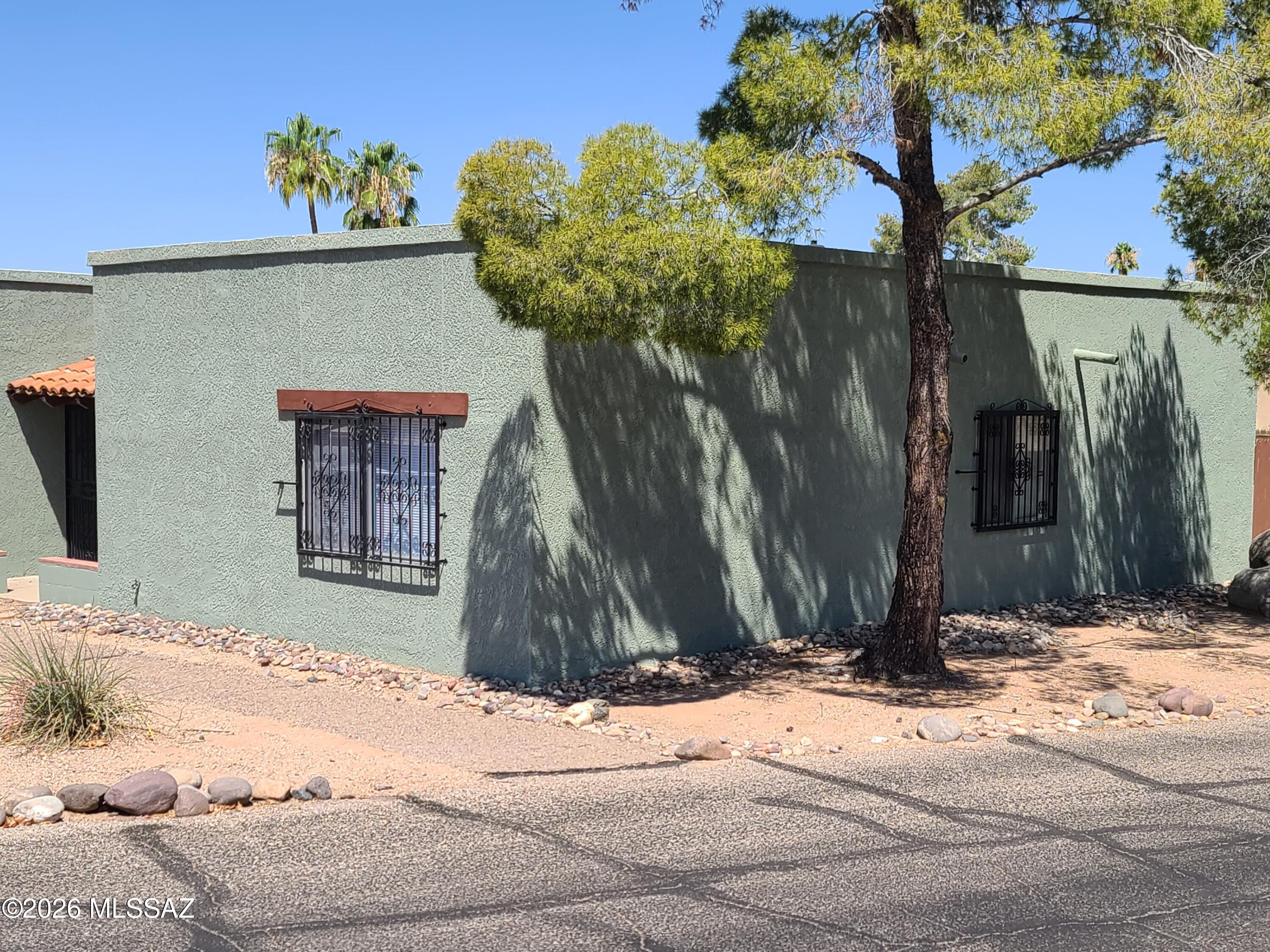 Spanish Meadows Twnhss (1-105) - Residential