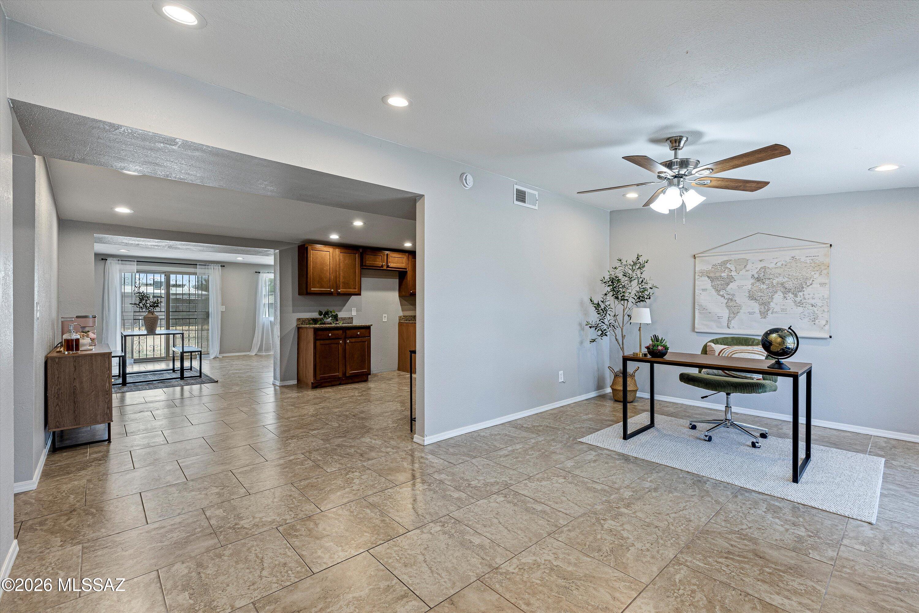Fiesta Park - Residential