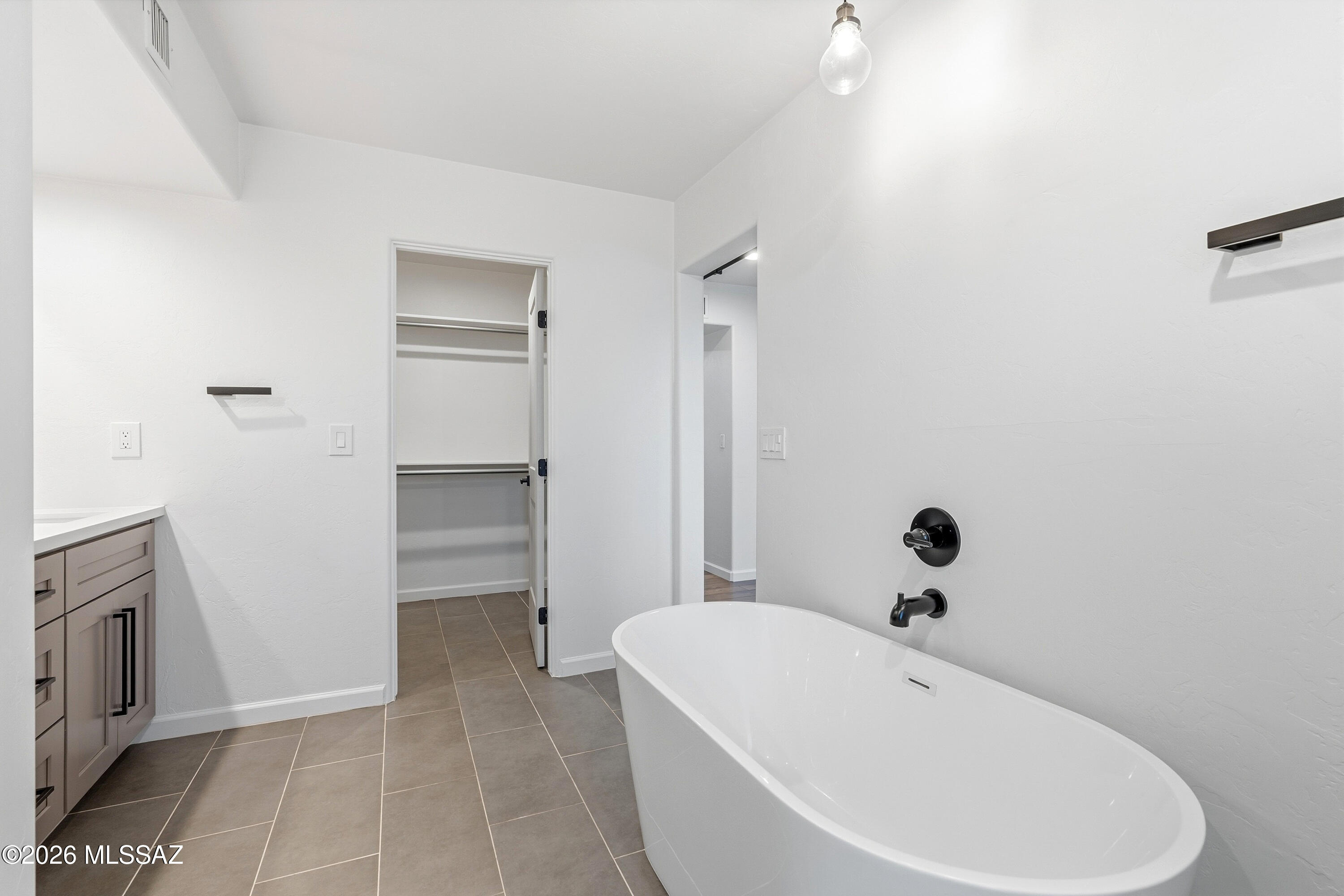 Heatherwood Hills (1-72) - Residential