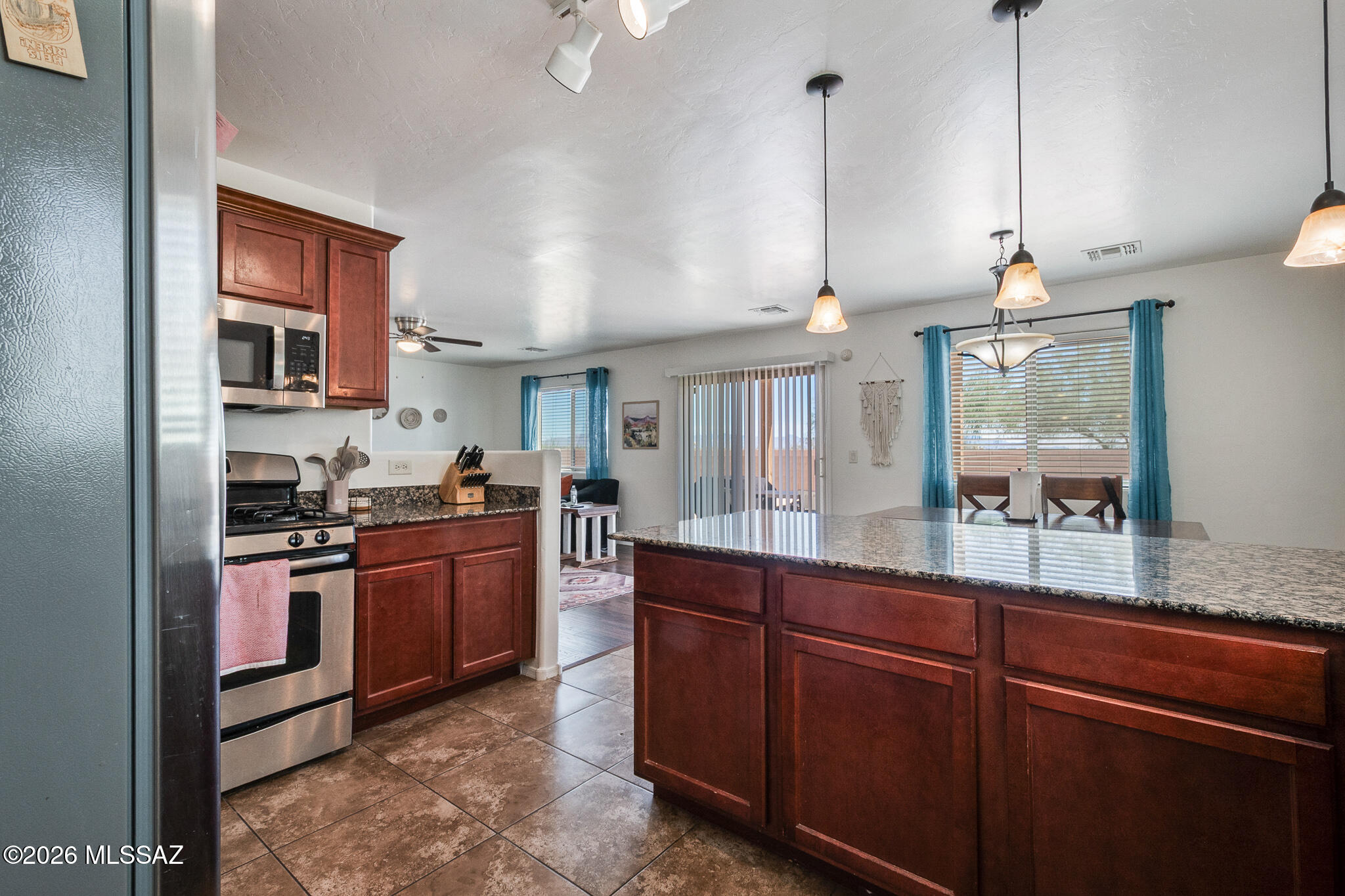 Interstate 10 and Kolb Road - Residential