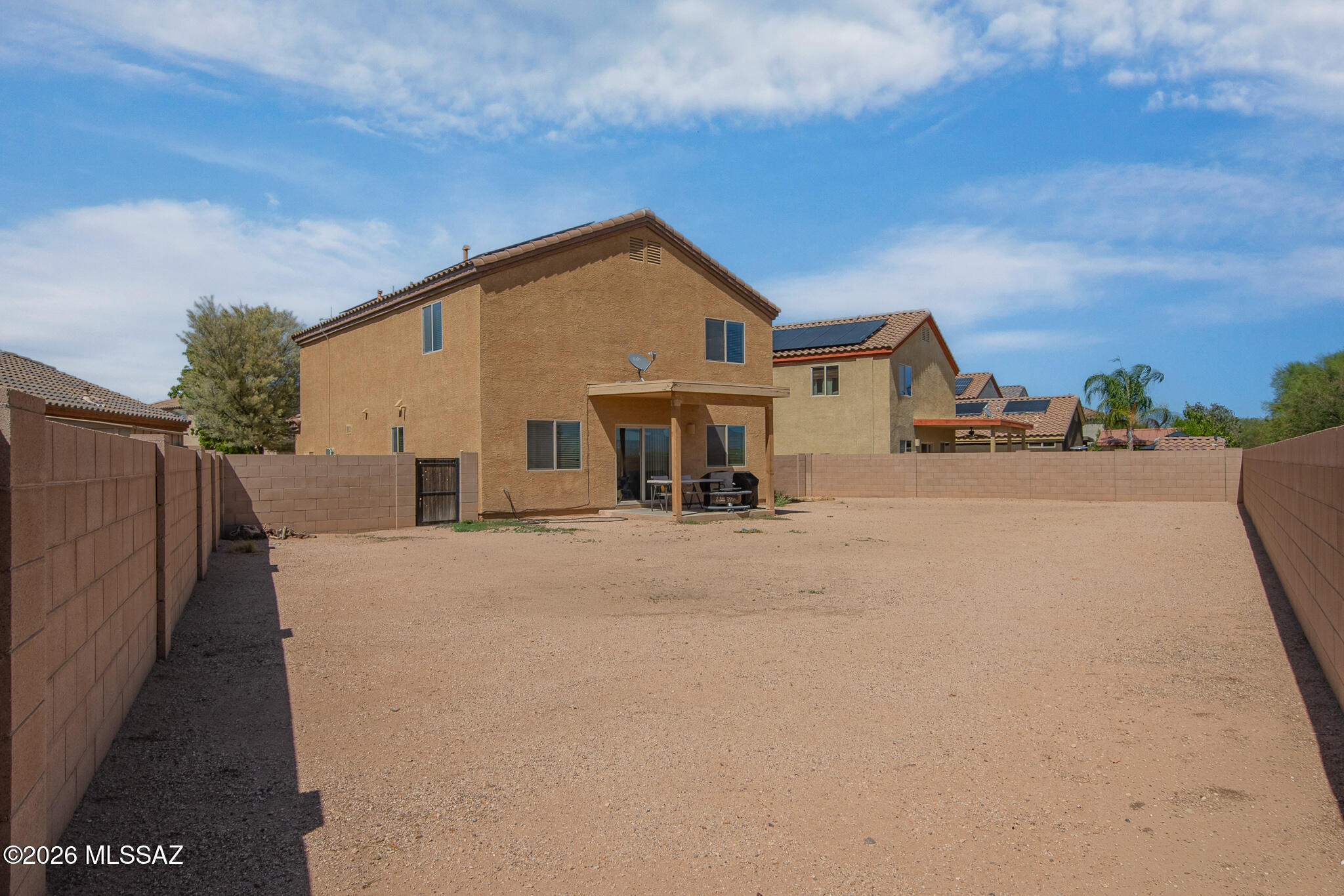 Interstate 10 and Kolb Road - Residential