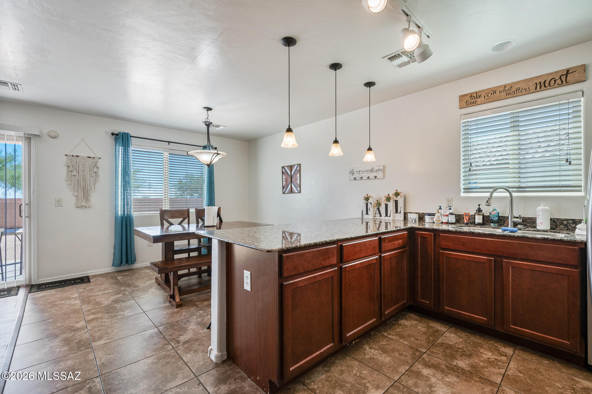 Interstate 10 and Kolb Road - Residential