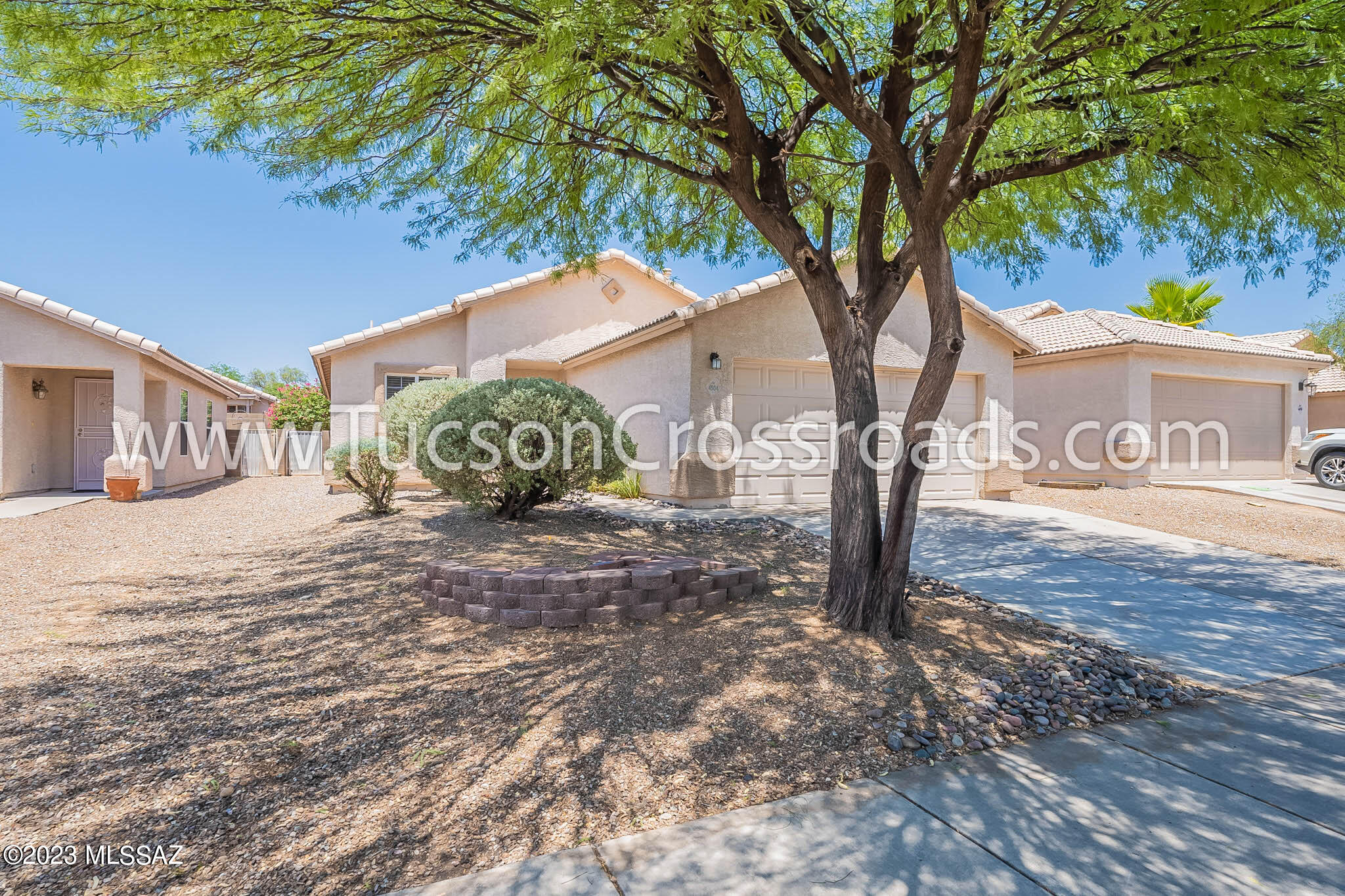 Suncrest (1-127) - Residential Lease