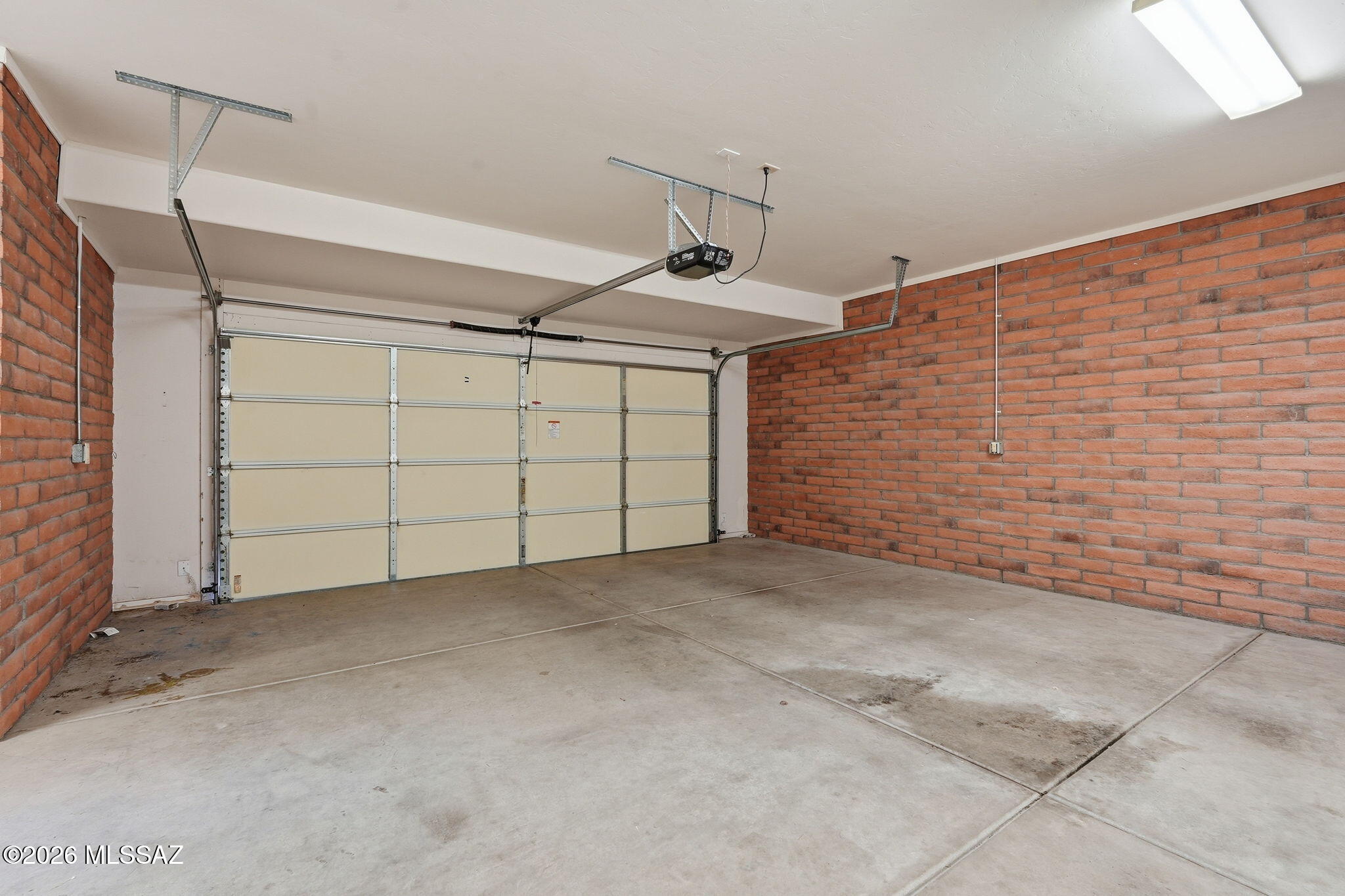 San Ignacio Vistas (1-223) - Residential