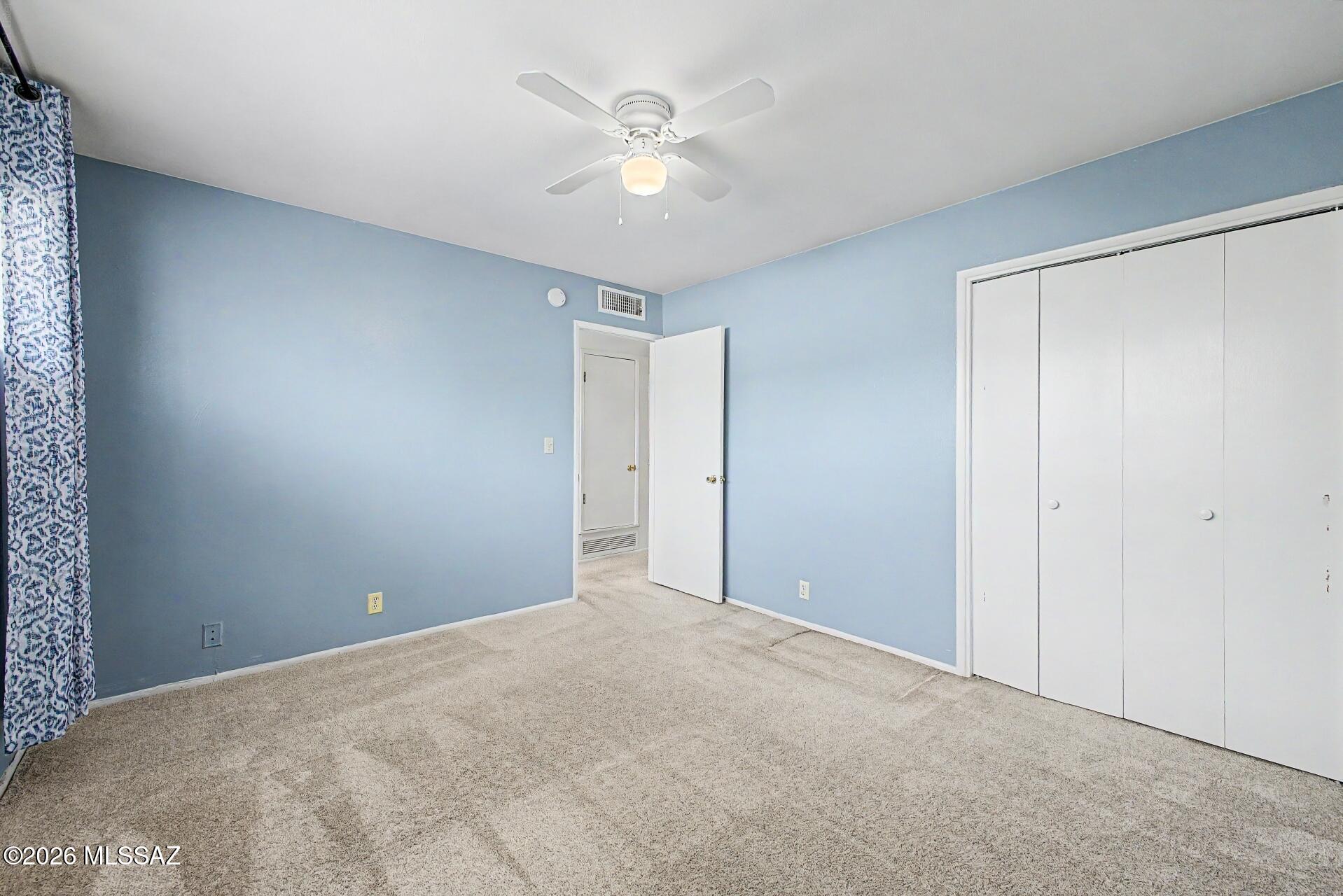 Amherst Club Condos (1-20) - Residential