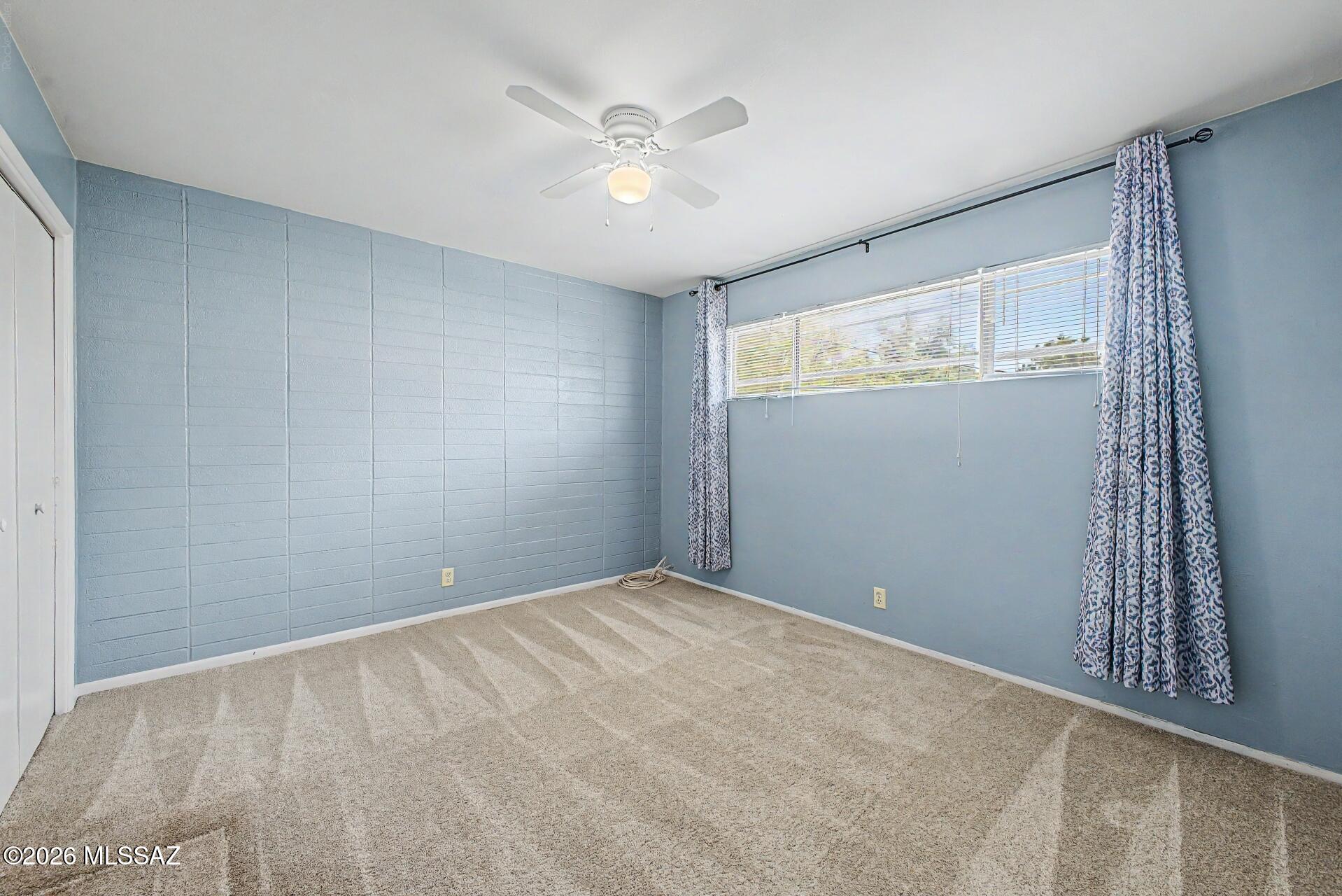 Amherst Club Condos (1-20) - Residential