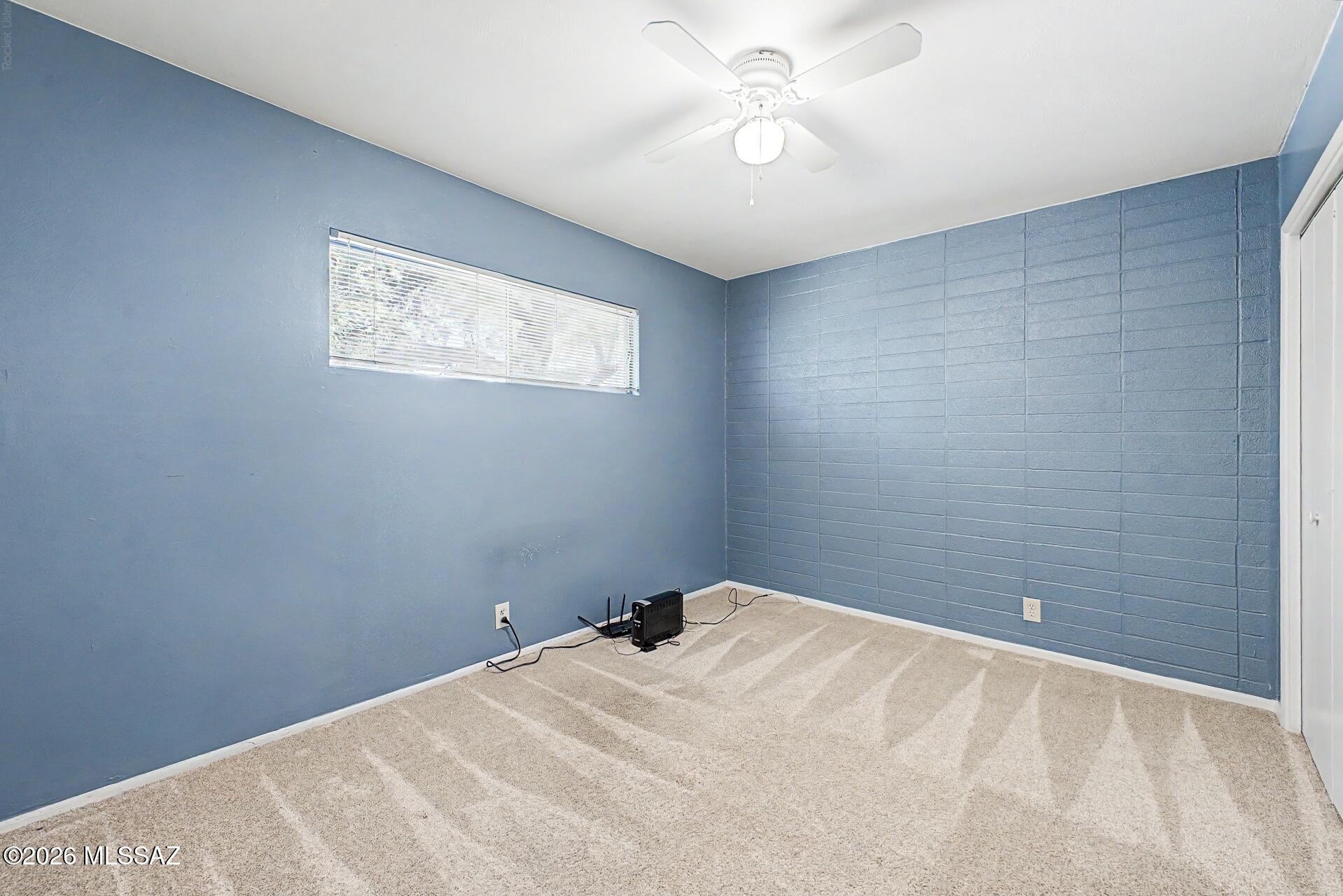 Amherst Club Condos (1-20) - Residential