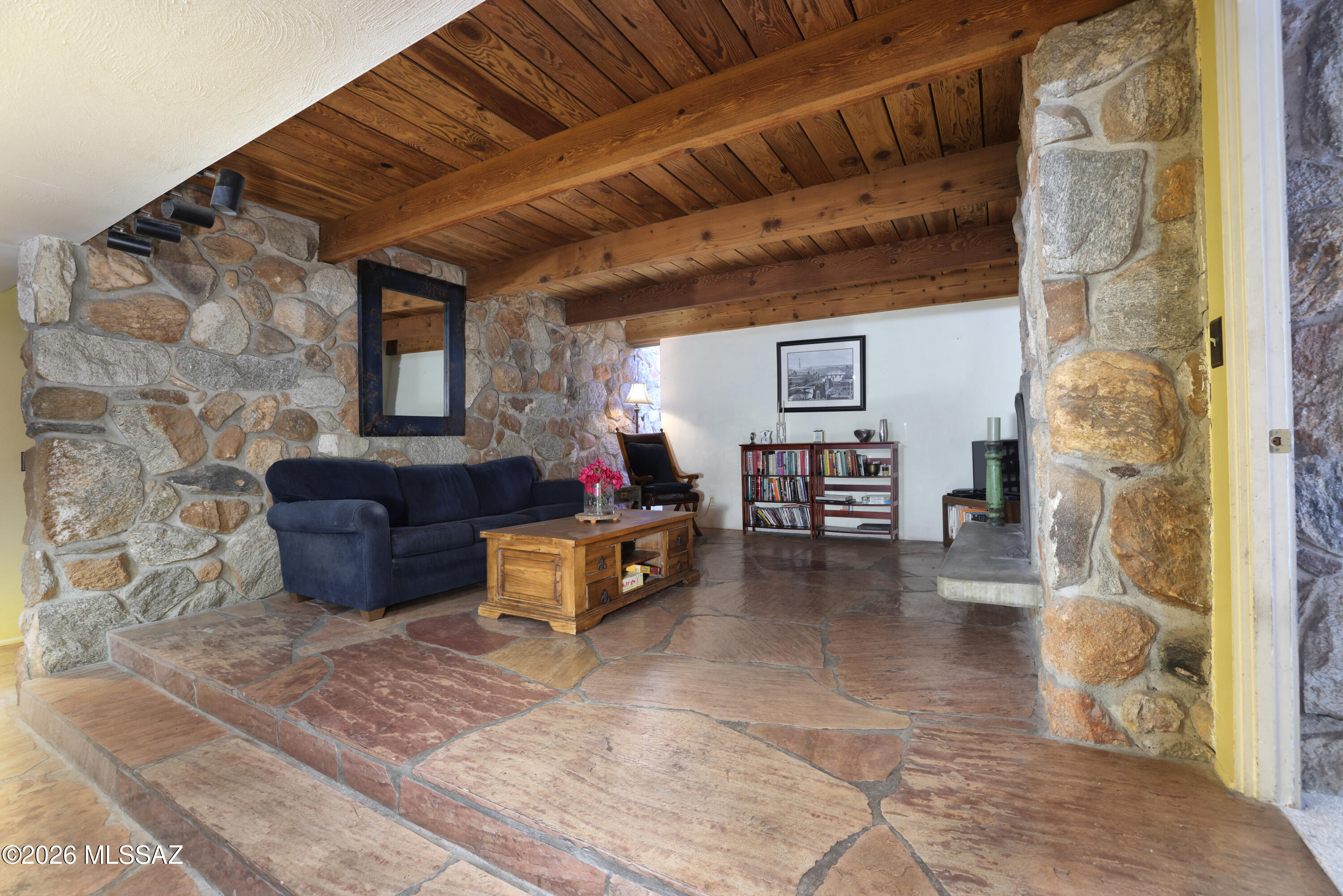 Catalina Village NO.3(1-77) - Residential