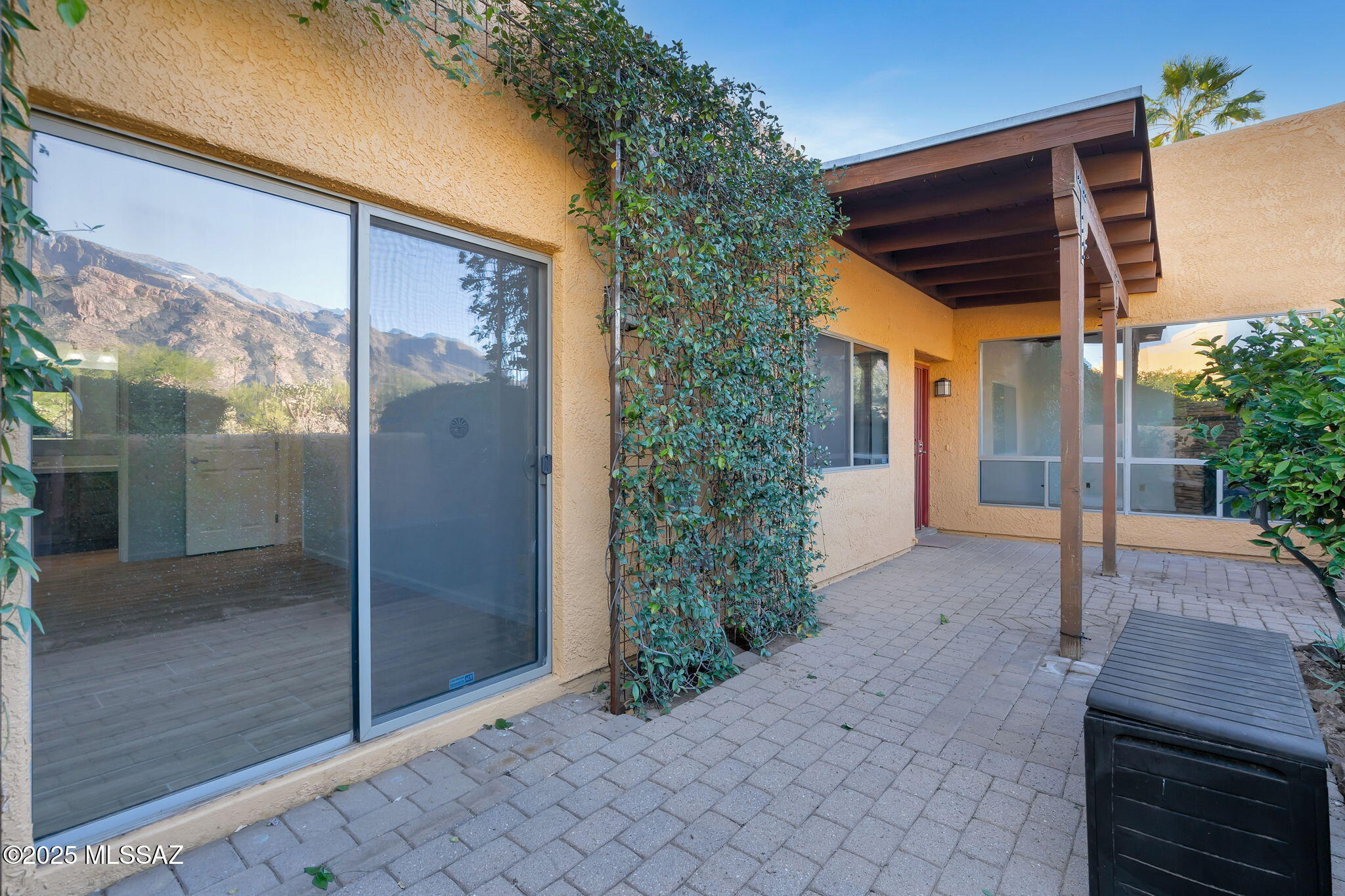 Reflections in the Catalina Condominium - Residential