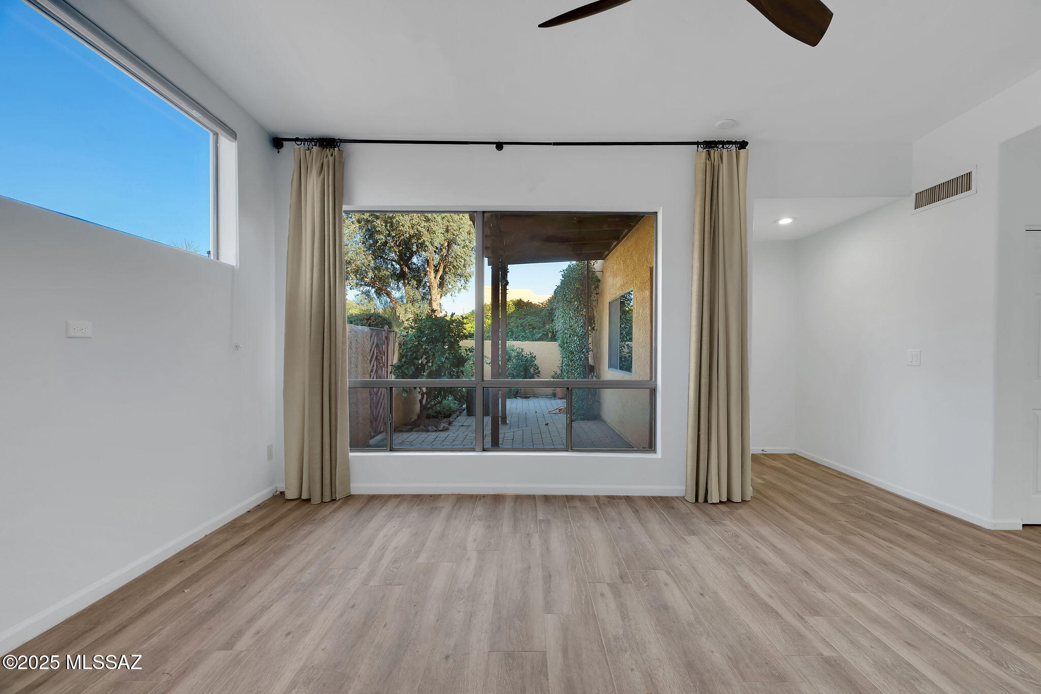 Reflections in the Catalina Condominium - Residential