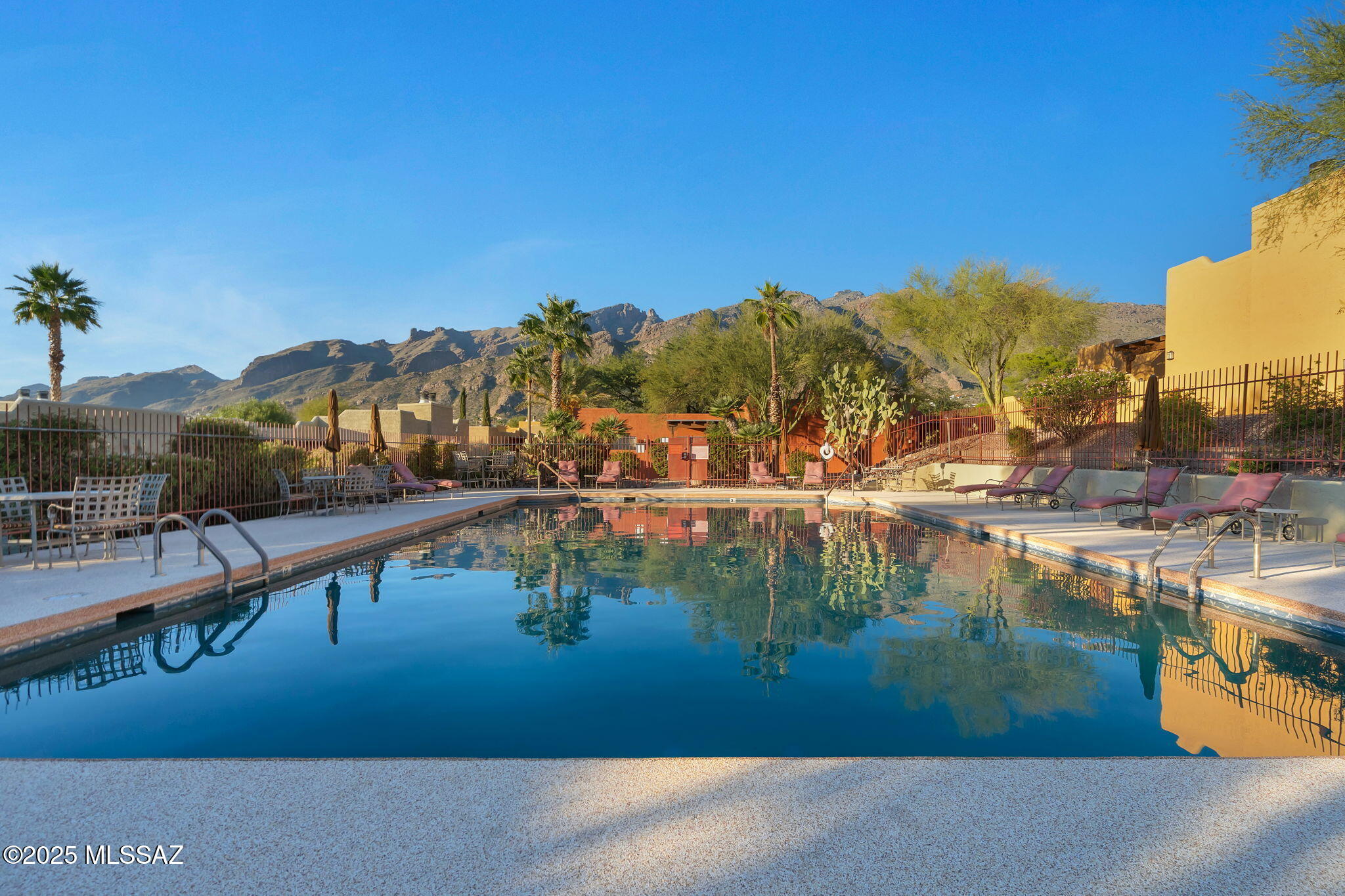 Reflections in the Catalina Condominium - Residential