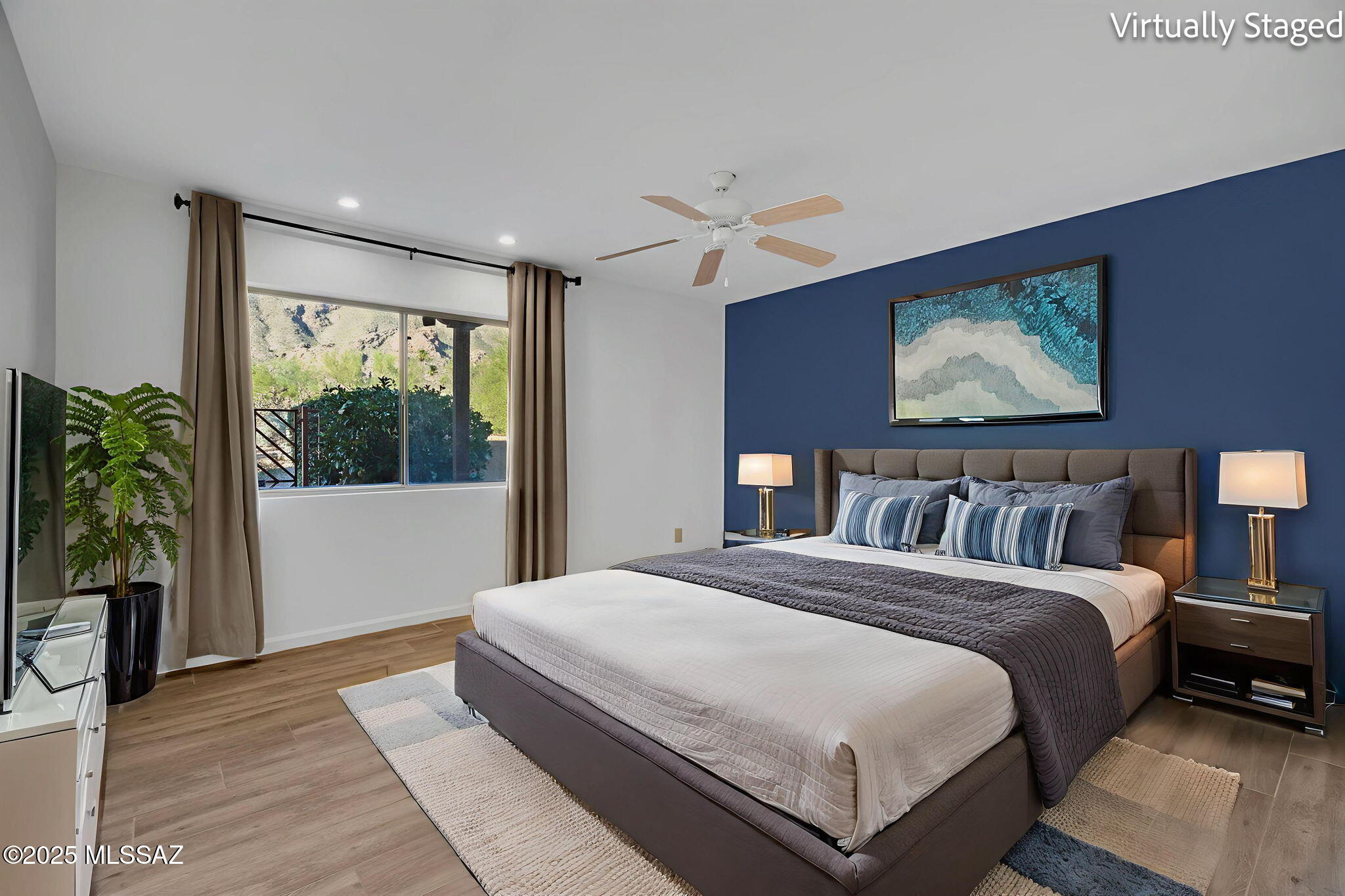 Reflections in the Catalina Condominium - Residential