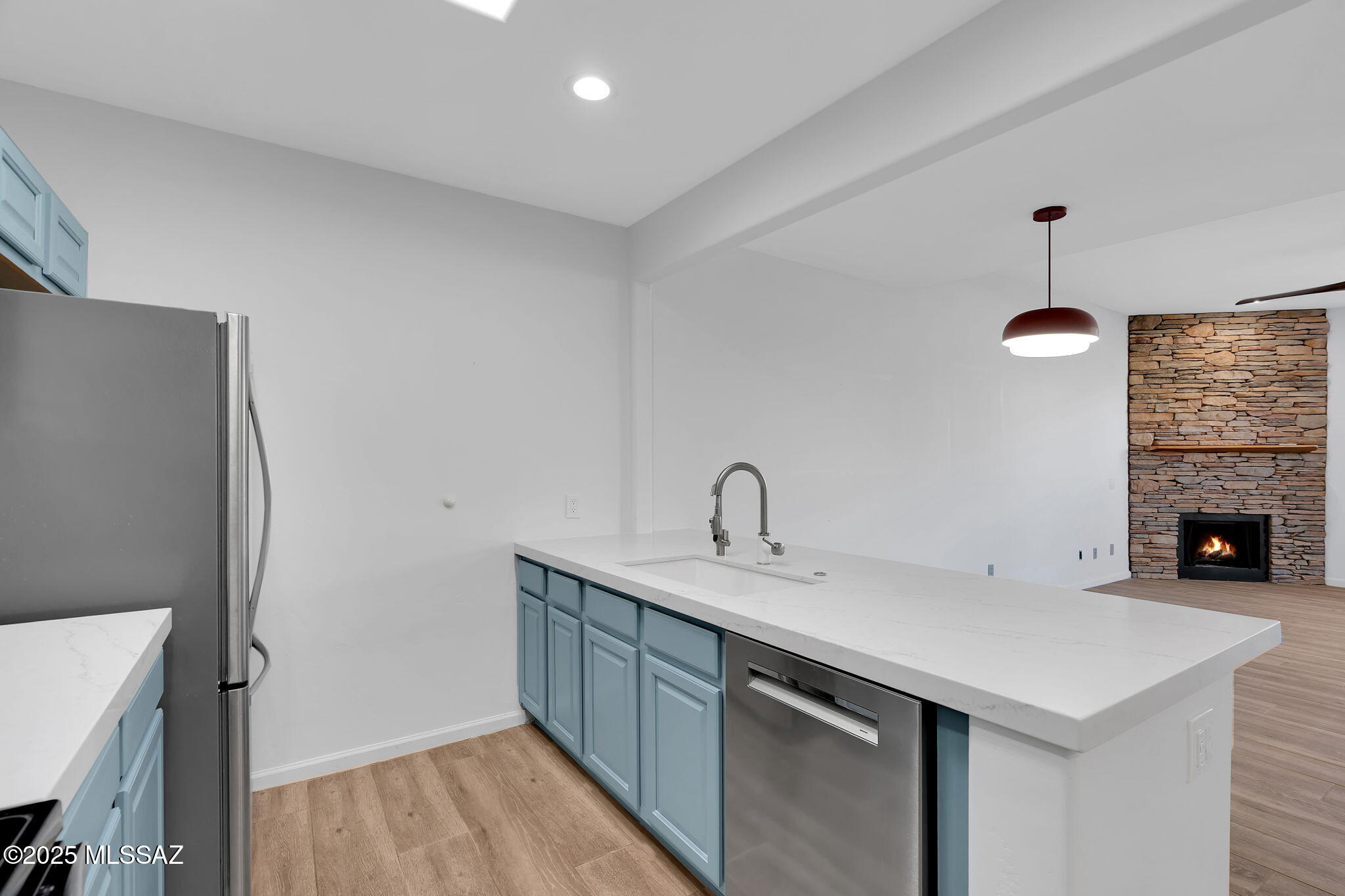 Reflections in the Catalina Condominium - Residential