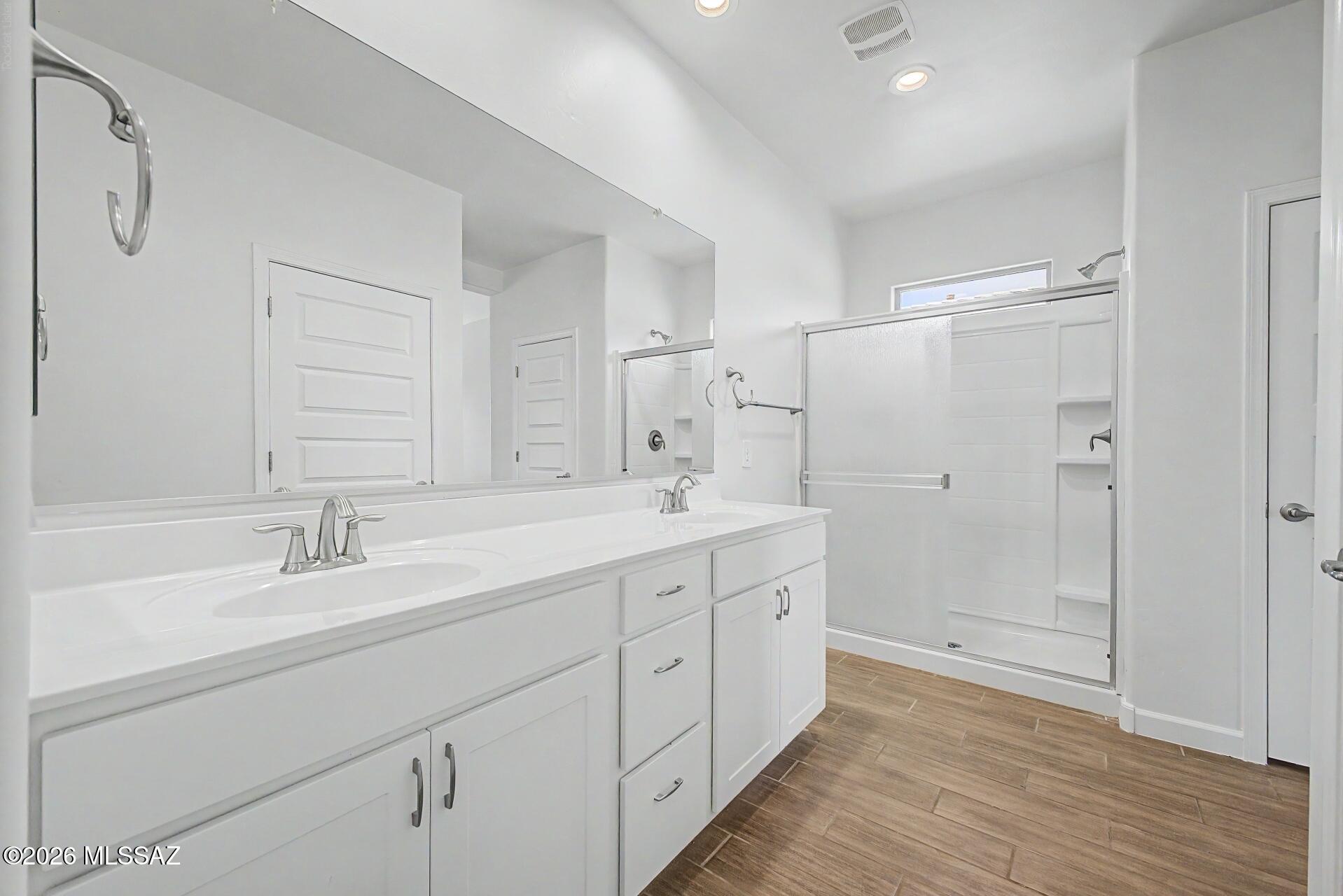 Saguaro Bloom 7B - Residential