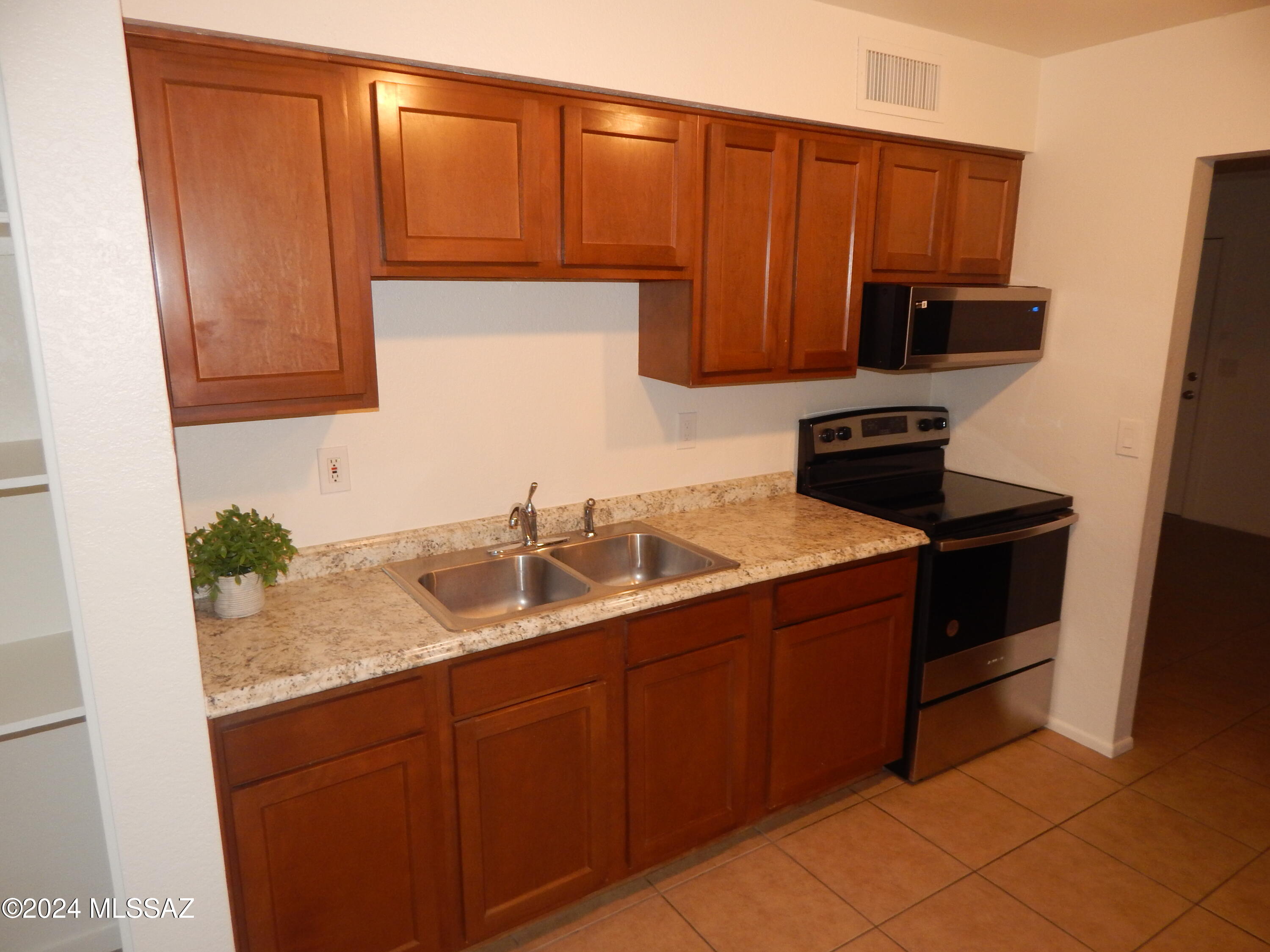 Kenrose Park Addition - Residential Lease