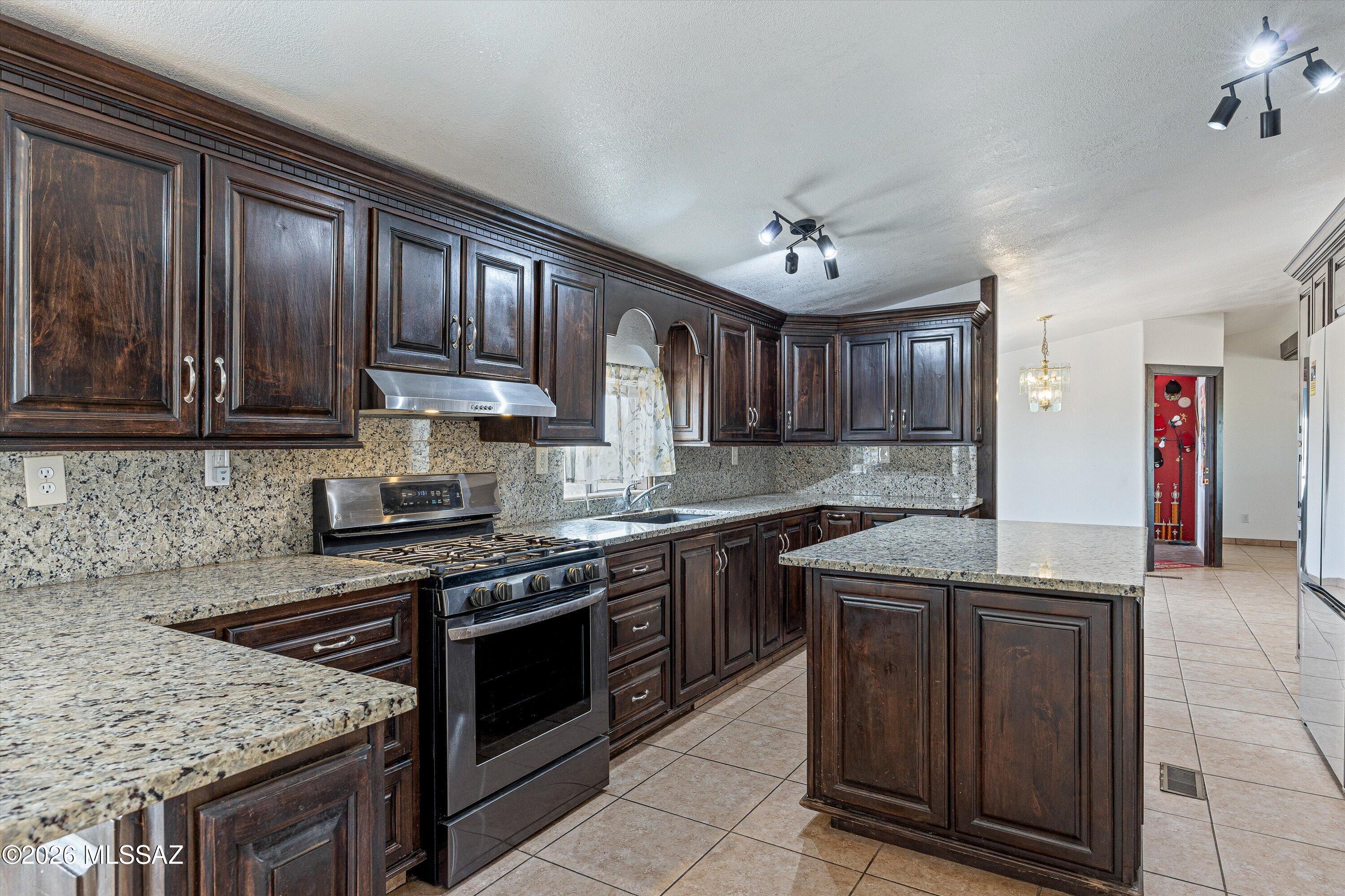 Swan Road Ranches - Residential