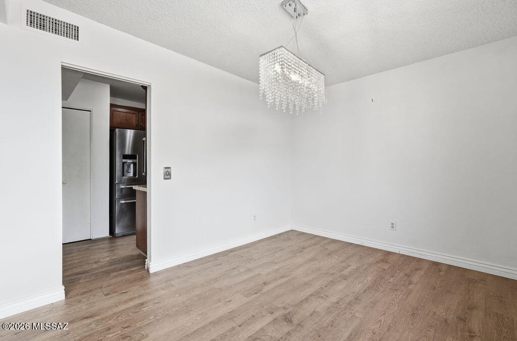 Verde Vista (101-122) - Residential