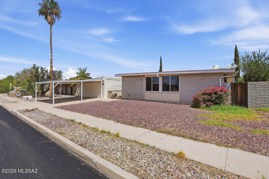 Verde Vista (101-122) - Residential