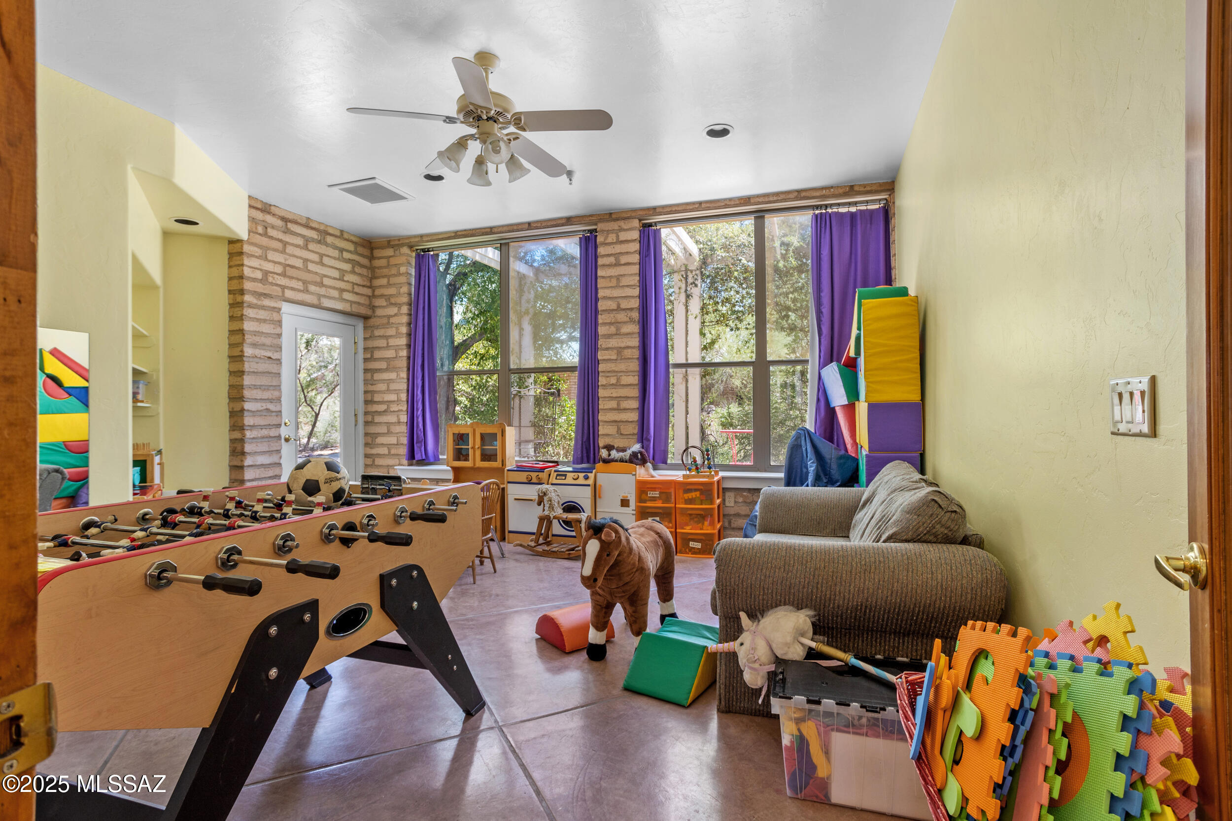 Milagro (1-28) - Residential