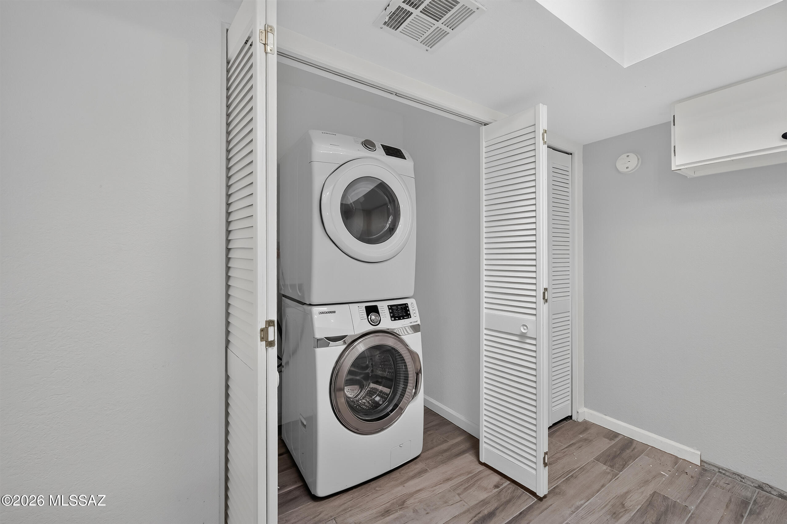 Pantano Townhomes (1-118) - Residential
