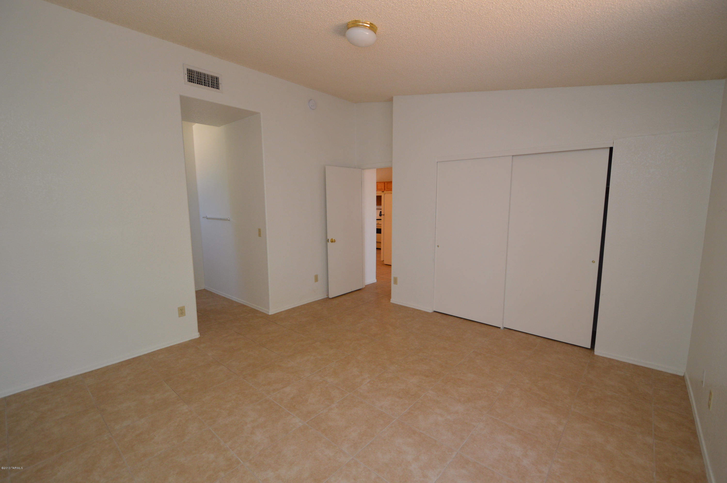 Rancho Antigua II (1-224) - Residential Lease