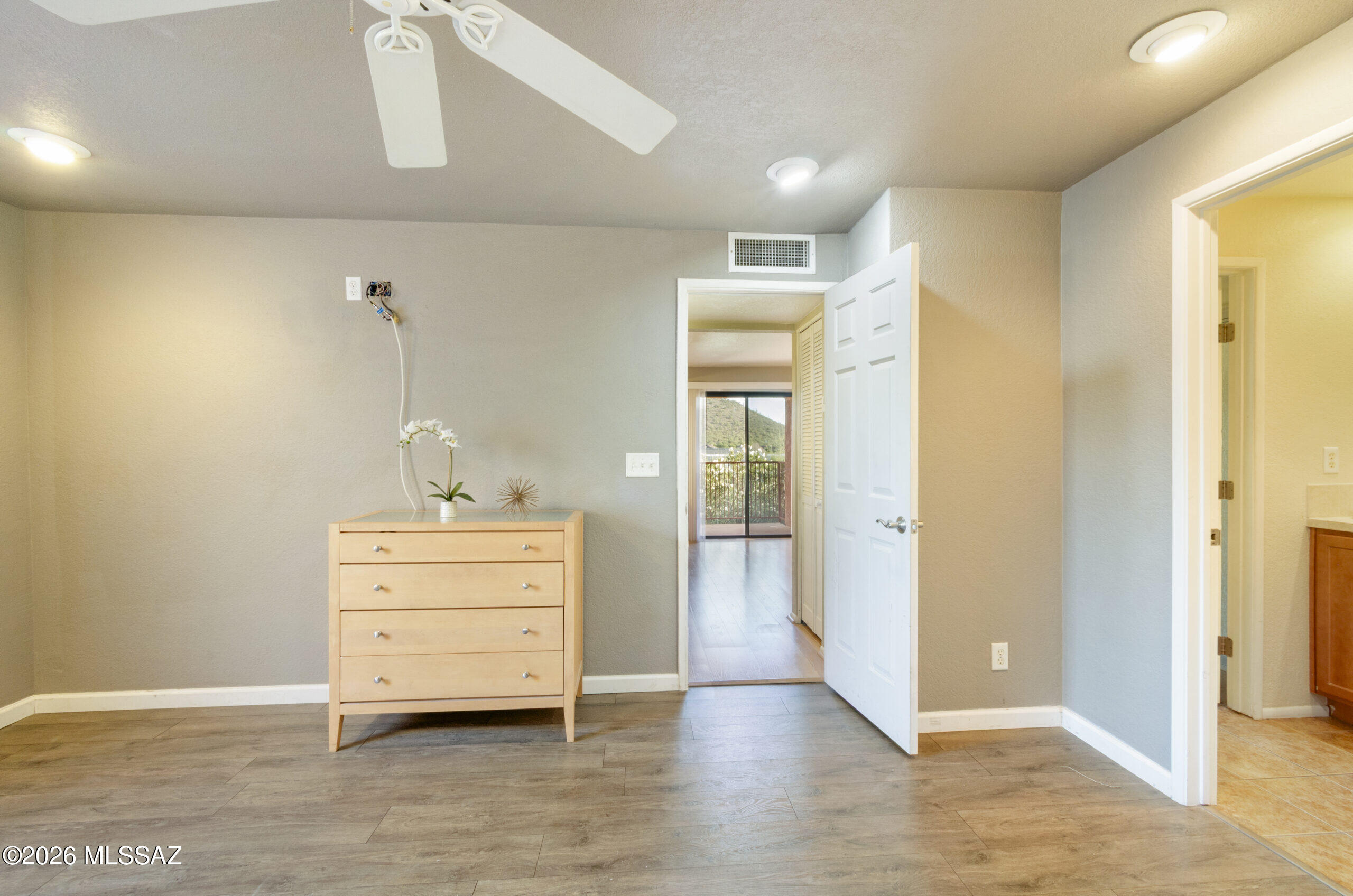 Ventana Vista Condominiums - Residential Lease