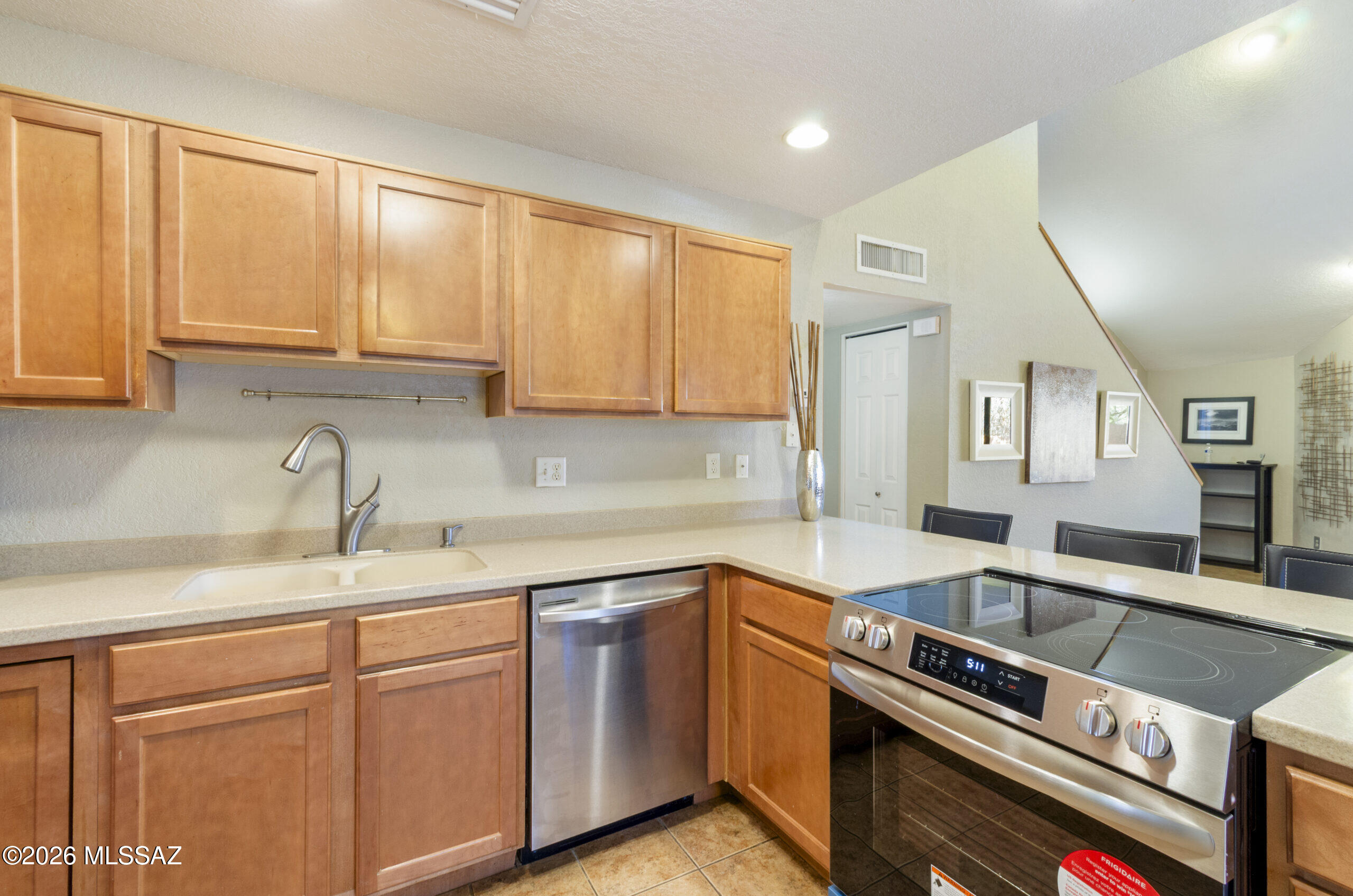Ventana Vista Condominiums - Residential Lease