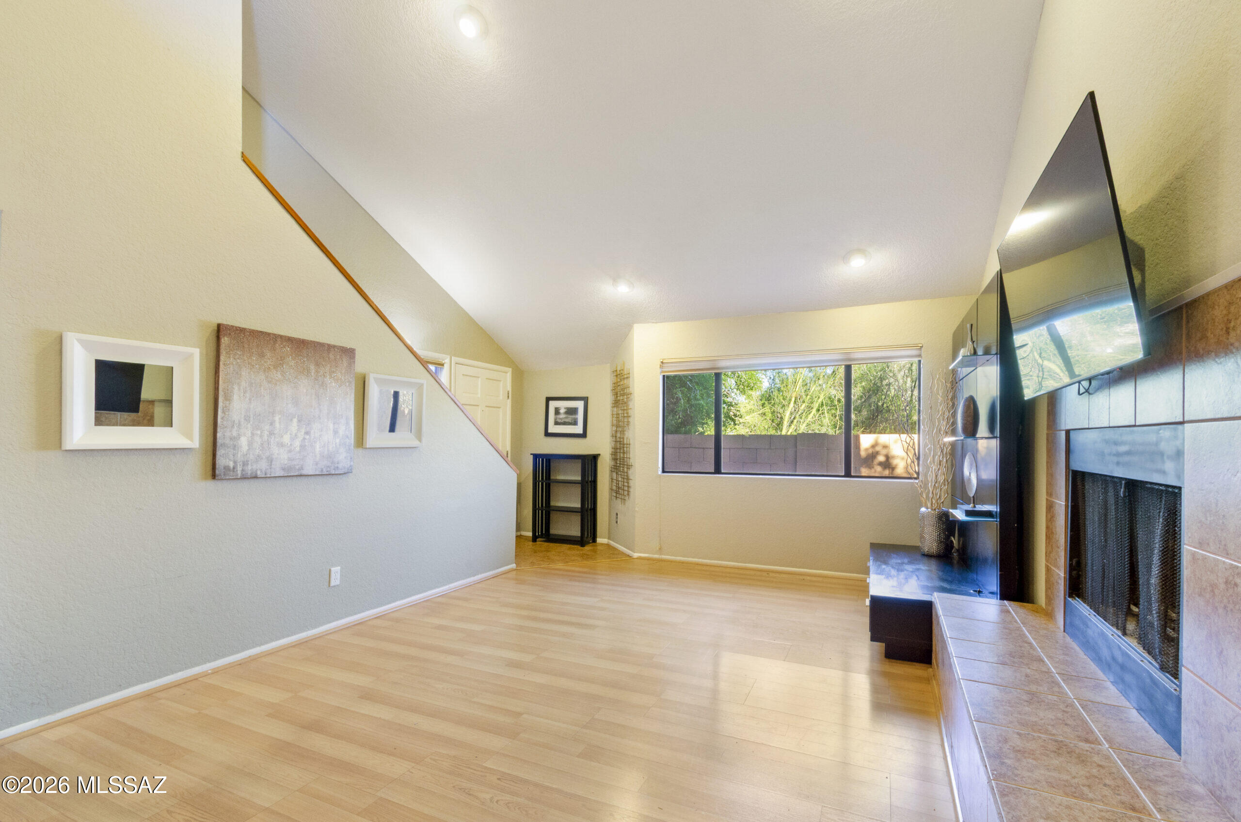 Ventana Vista Condominiums - Residential Lease