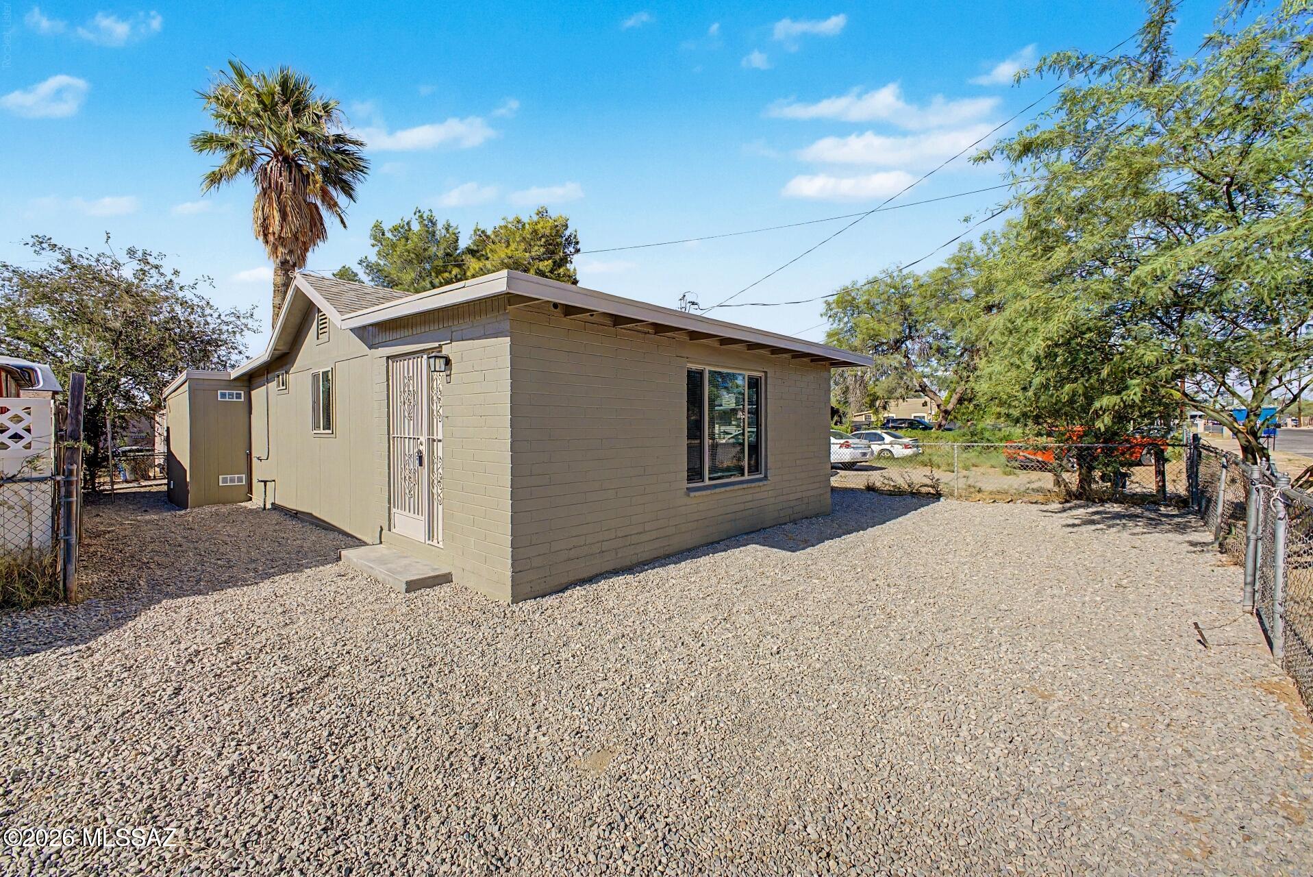 Completely Remodeled -Move-In Ready!
This charming 3-bedroom, 1-bath Territorial-style home has been thoughtfully updated from top to bottom. Major system upgrades include a brand-new roof, fully replaced sewer system and interior plumbing, updated electrical panel, new HVAC split system, and a new water heater -- giving buyers true peace of mind. Inside, you'll find new cabinets topped with quartz countertops, stainless appliances including a gas range with range hood, new double pane windows, updated outlets and light fixtures, recessed LED can lights, and fresh interior and exterior paint throughout. The home features ceramic tile and carpet flooring, a walk-in tub, laundry room, wrought iron security door, and energy-efficient lighting throughout.
Owner/Agent