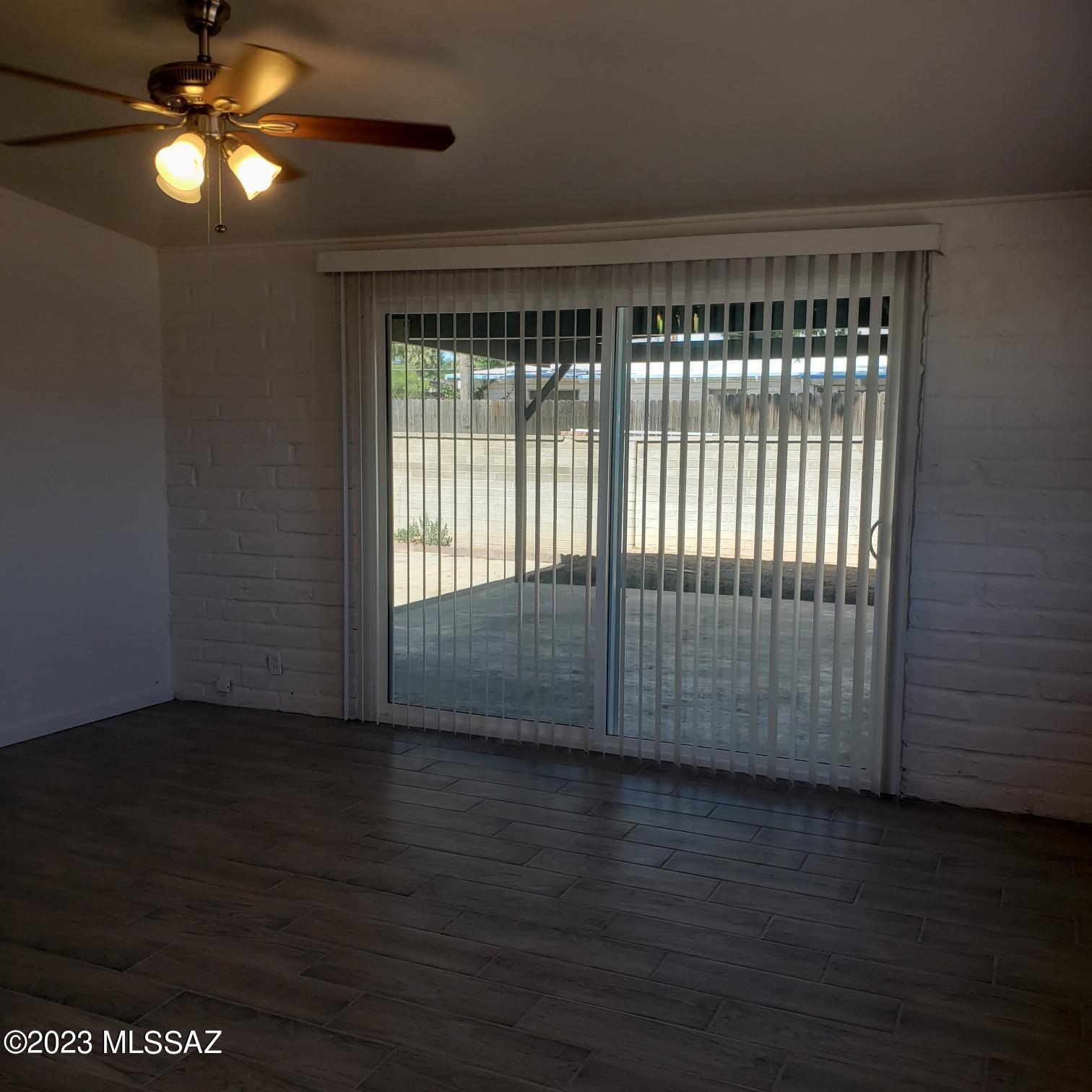 Kingston Knolls Terrace - Residential Lease