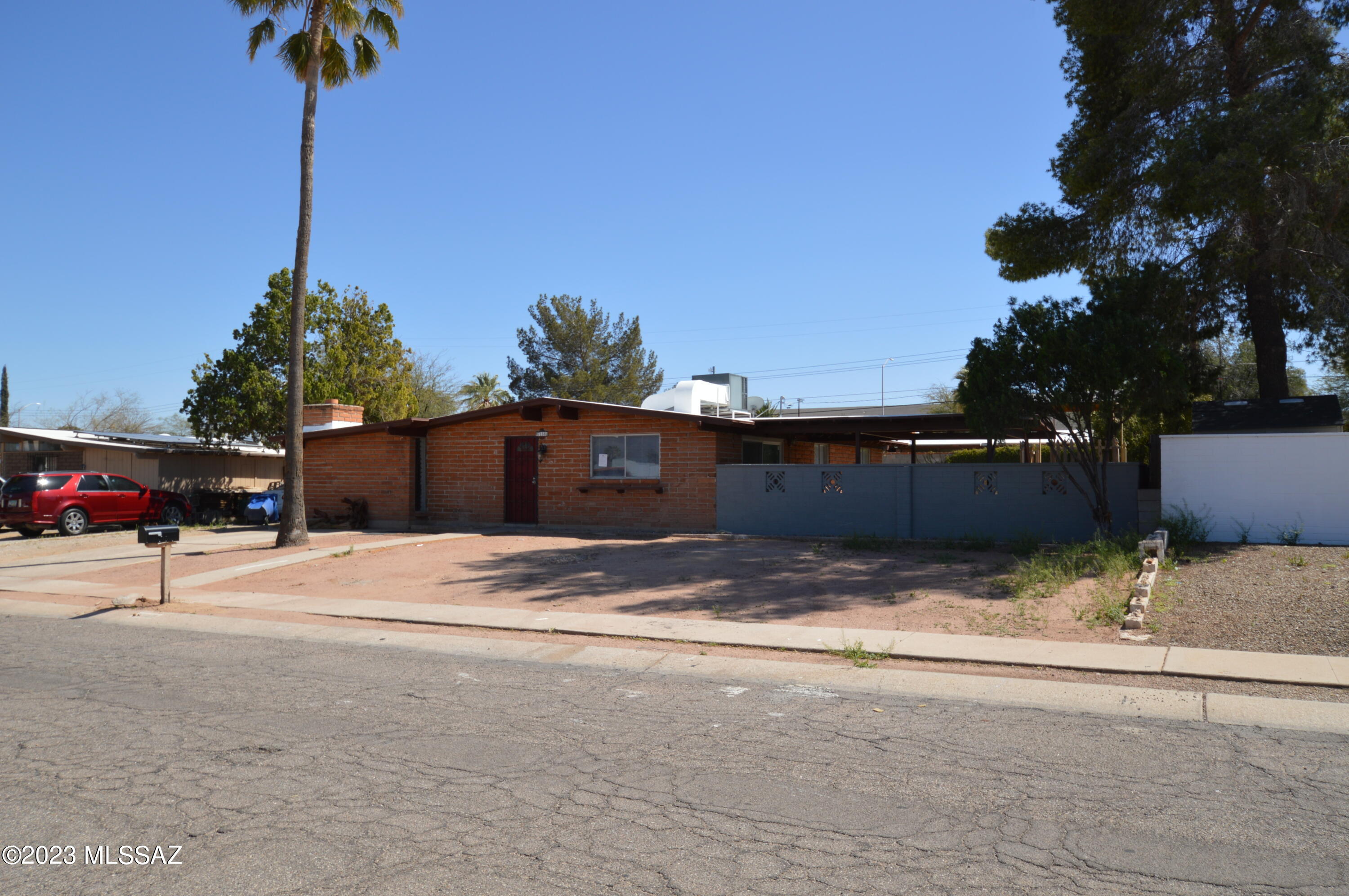 Kingston Knolls Terrace - Residential Lease
