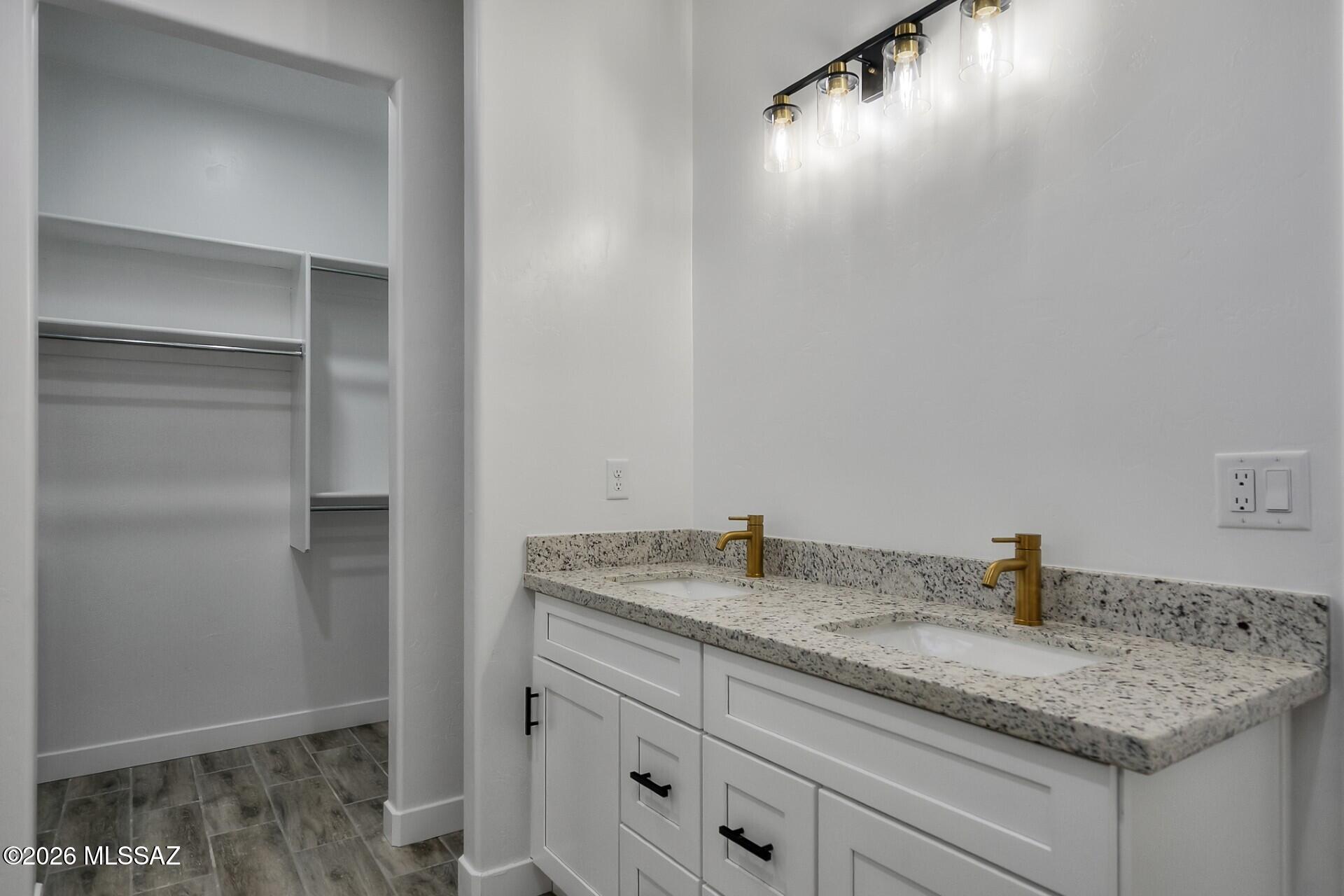 Rio Rico Villas 11 - Residential