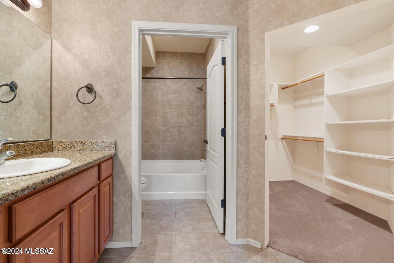 Villas at Hacienda Del Sol - Residential Lease