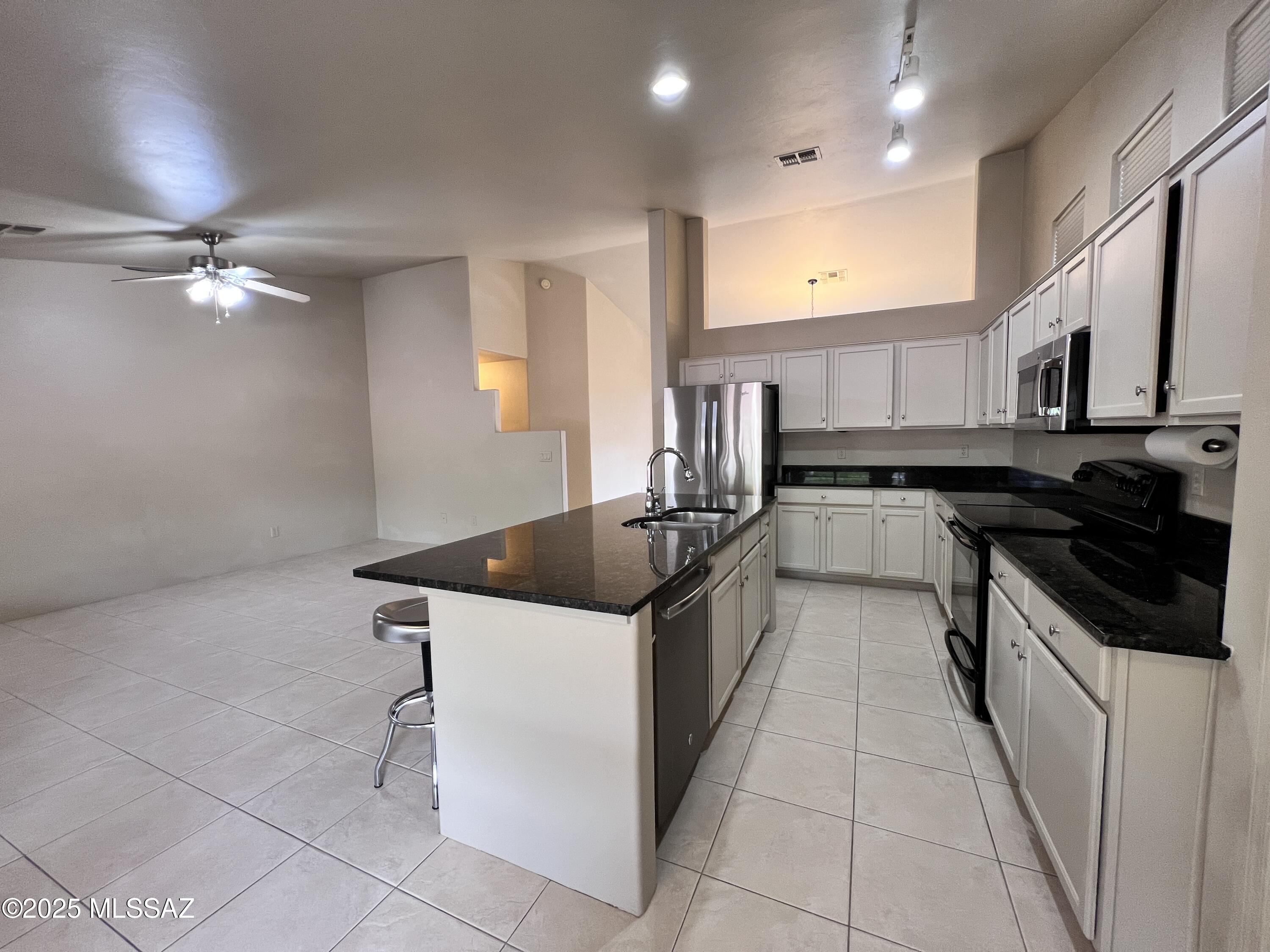 Continental Ranch (1-148) - Residential Lease