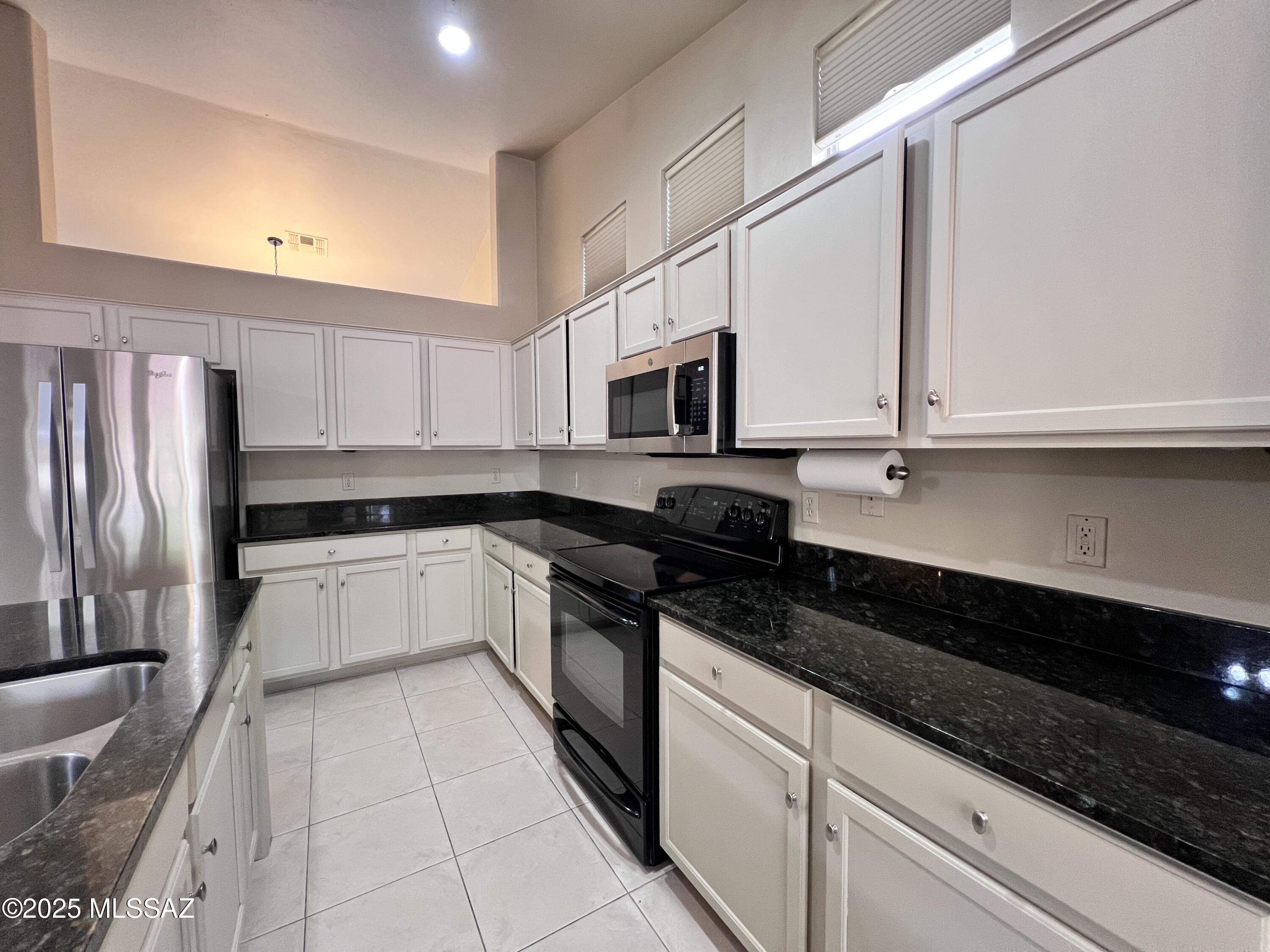 Continental Ranch (1-148) - Residential Lease
