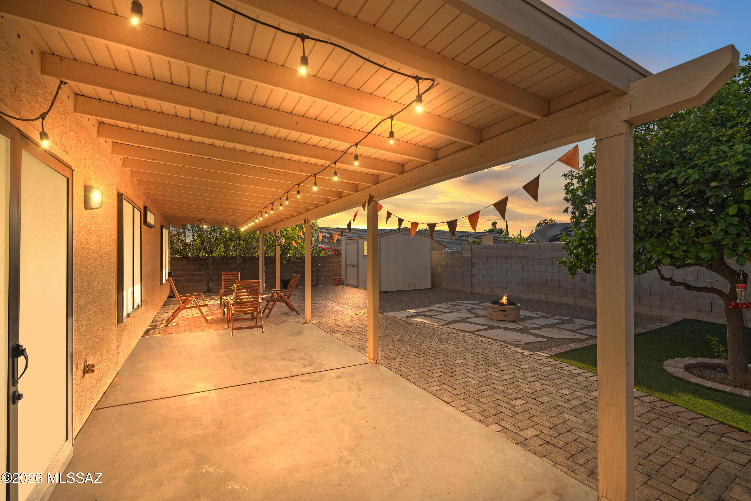 Elliott Homes At Rita Ranch (1-521) - Residential